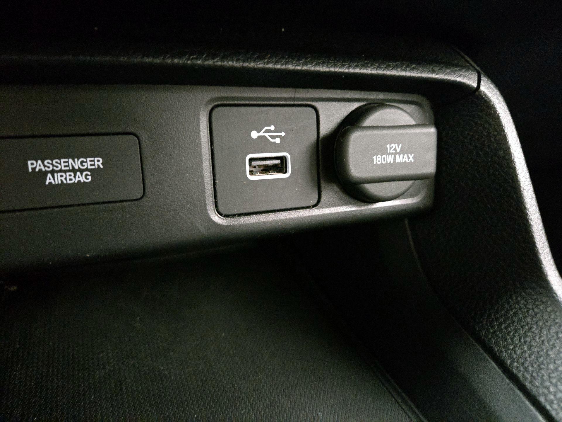 Thumbnail: 2023 Honda Civic - 18