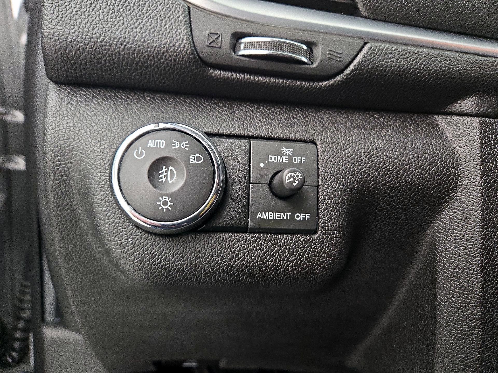 Thumbnail: 2016 Chevrolet Traverse - 13