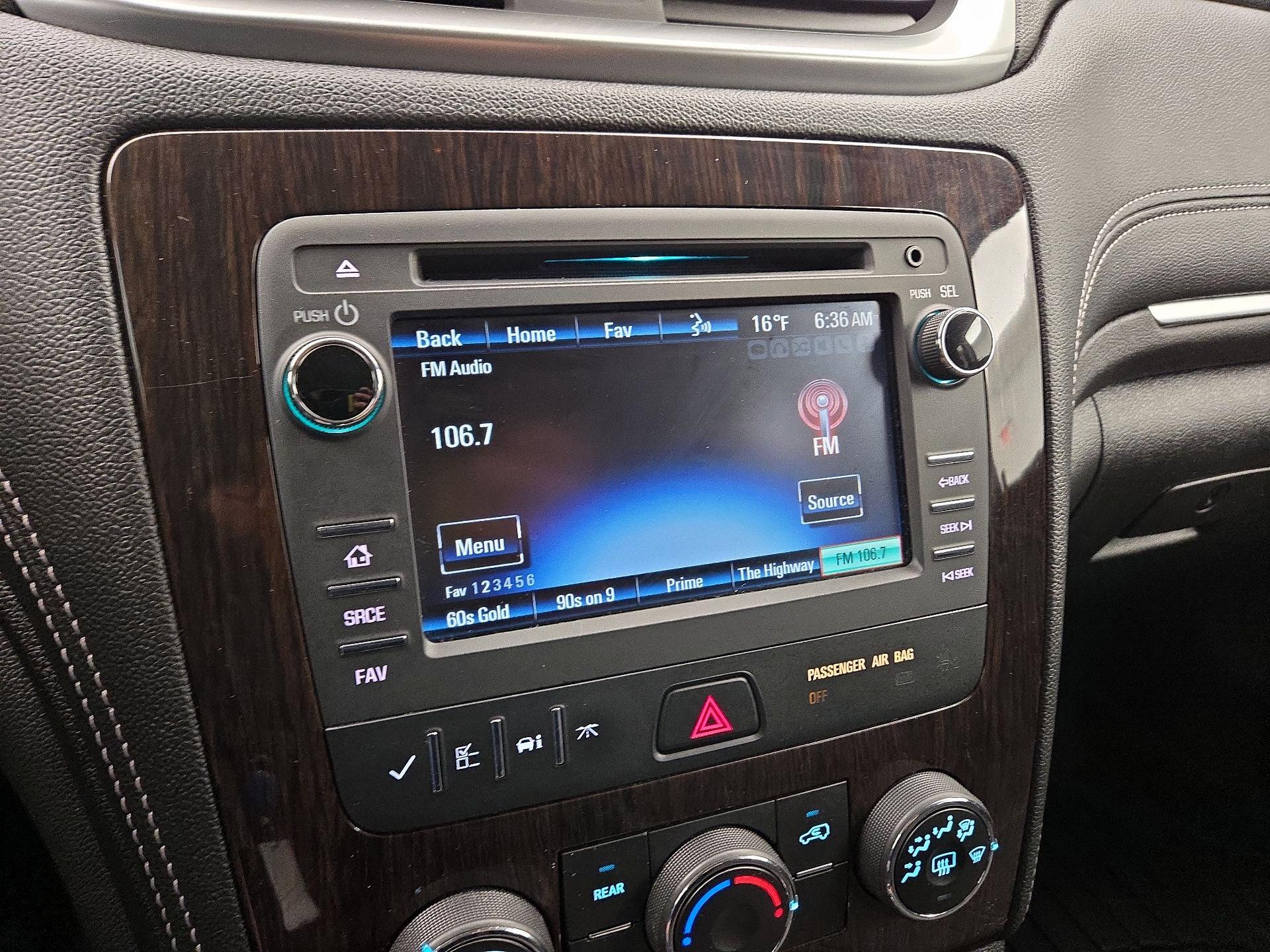 Thumbnail: 2016 Chevrolet Traverse - 15