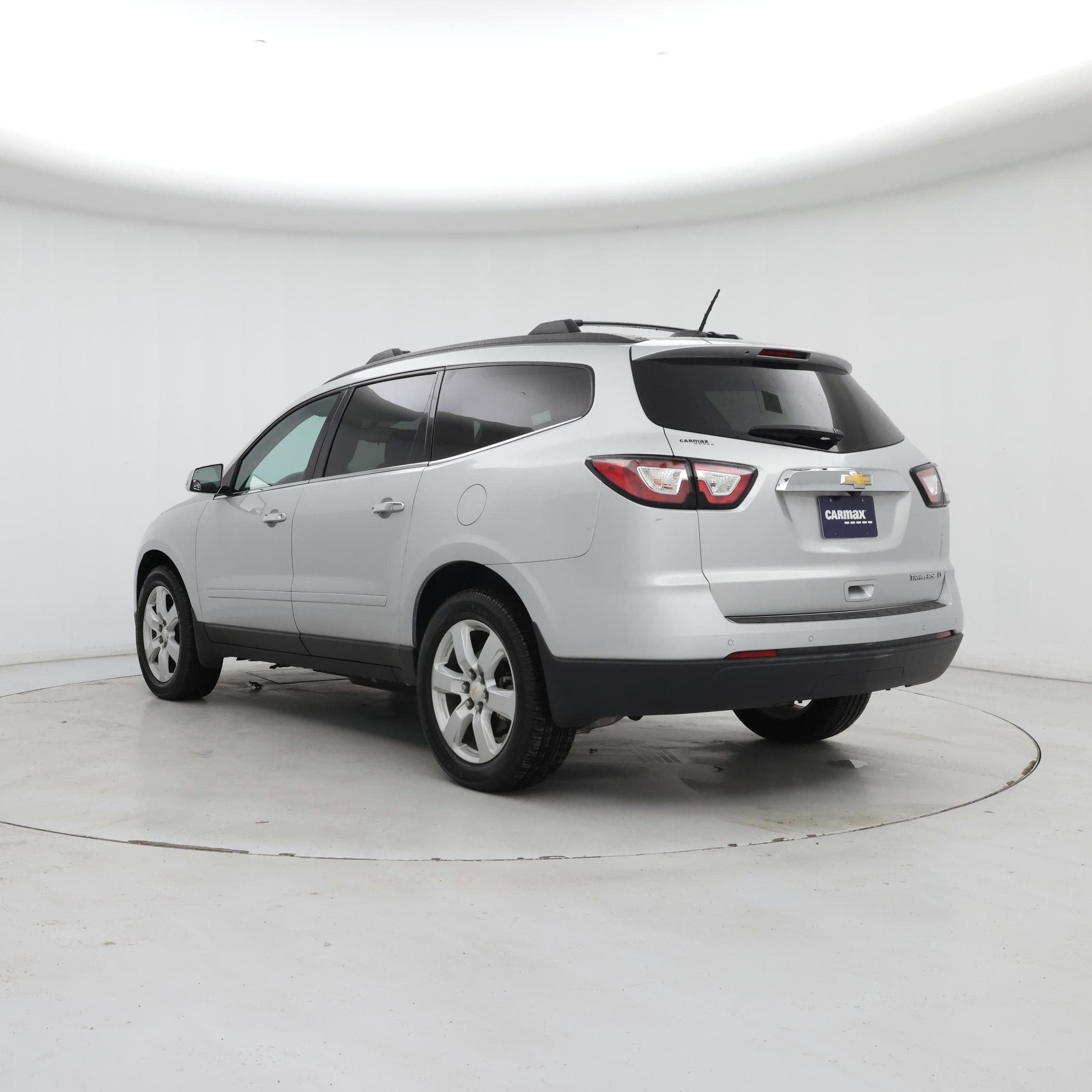 Thumbnail: 2016 Chevrolet Traverse - 2