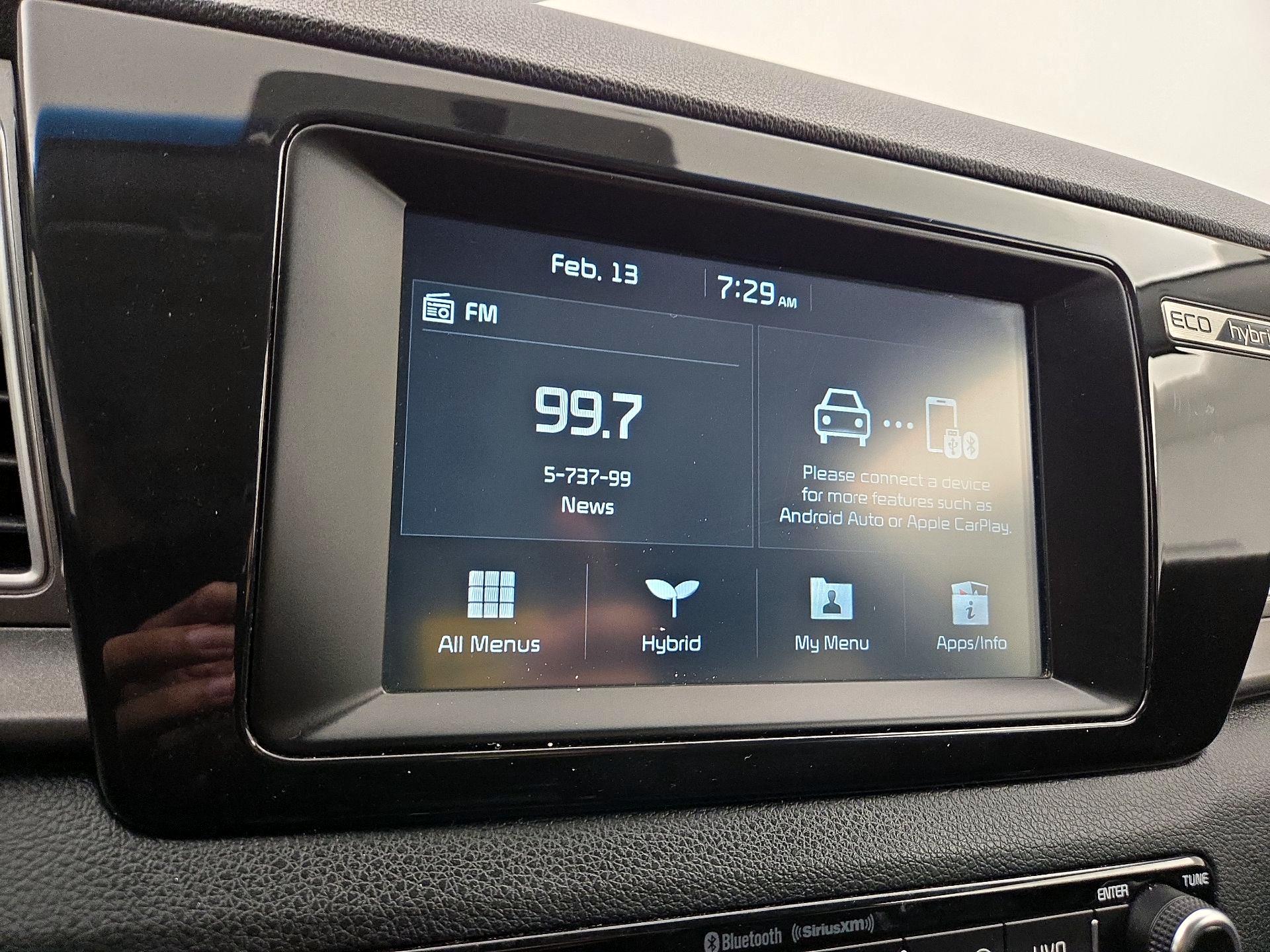 Thumbnail: 2019 Kia Niro - 15