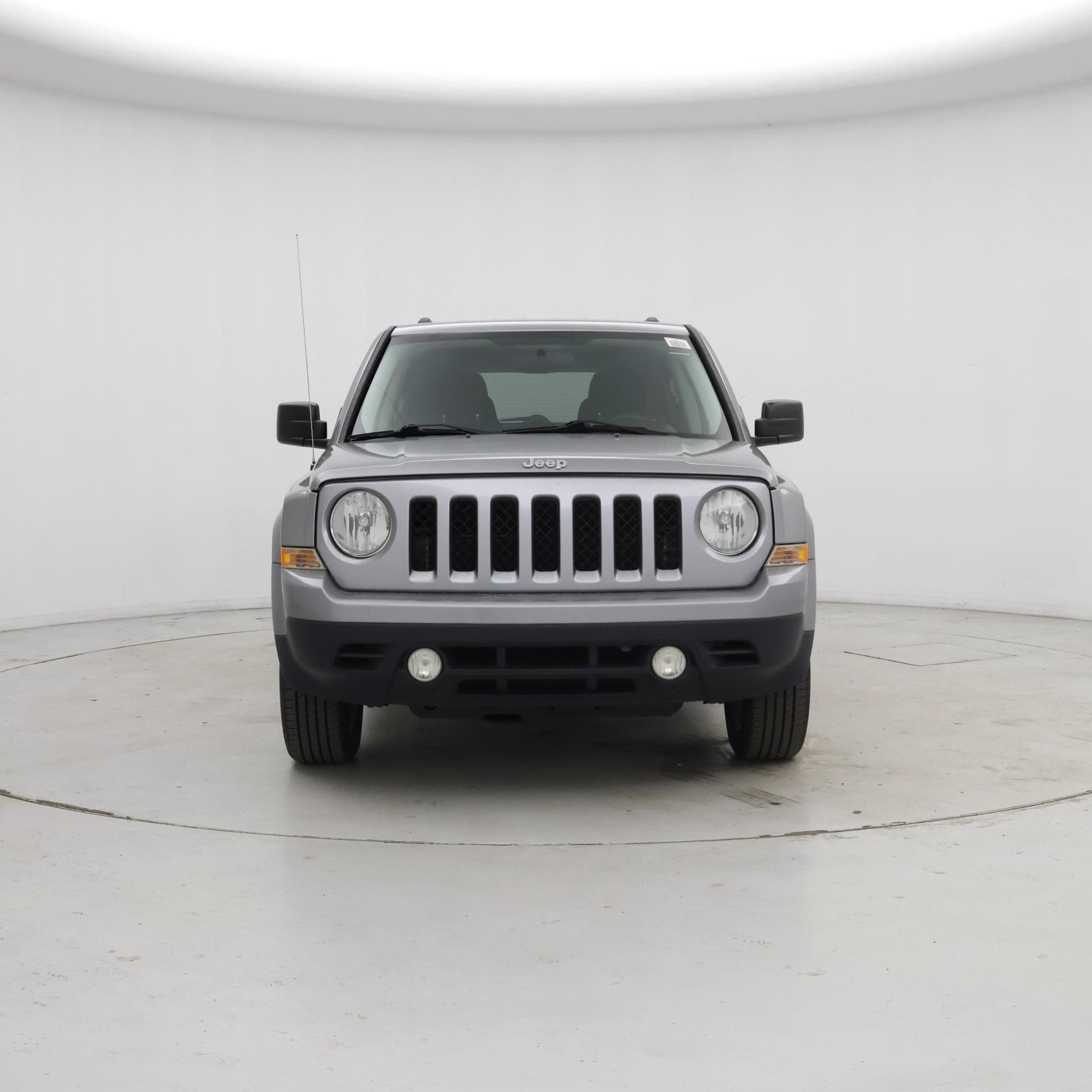 Thumbnail: 2014 Jeep Patriot - 5