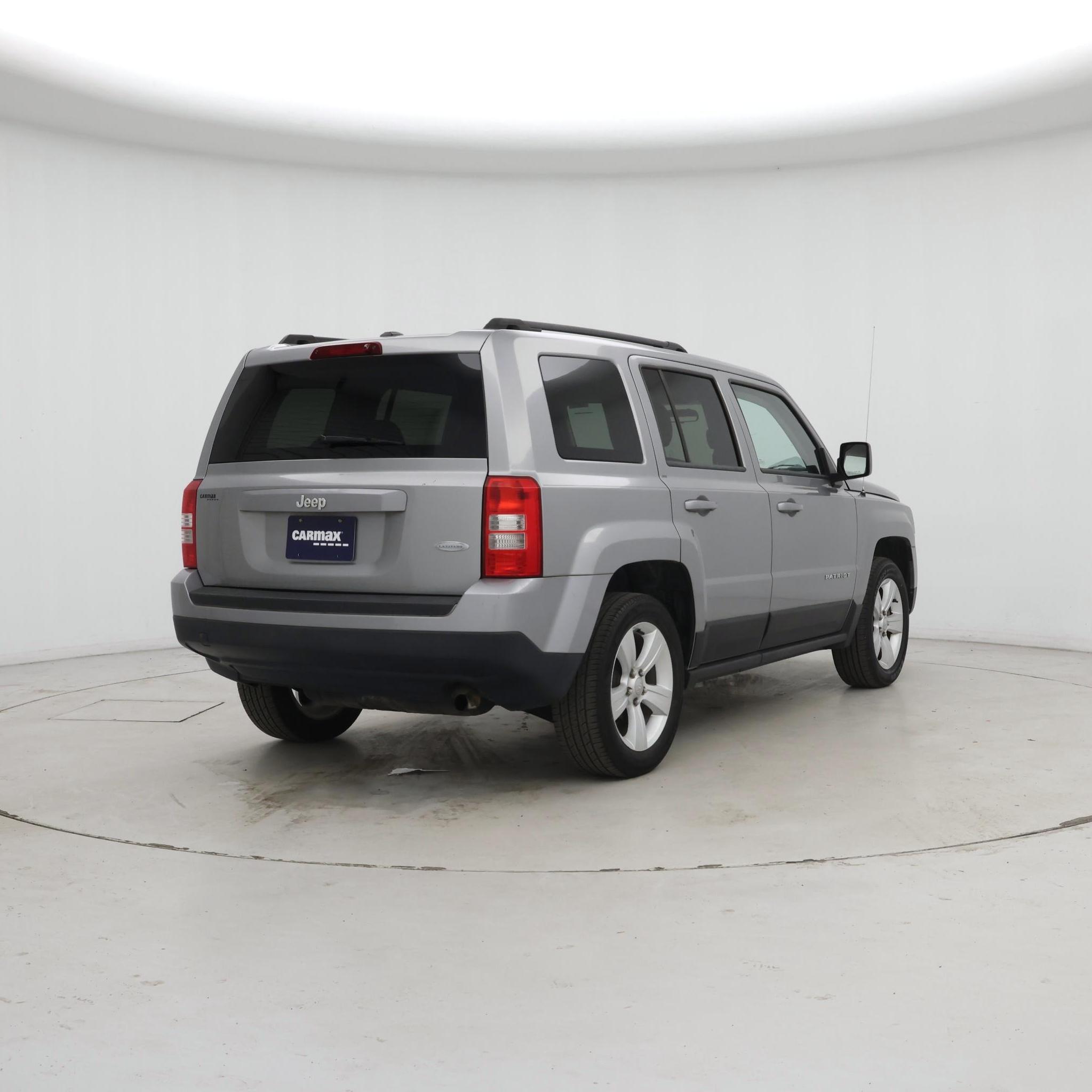 Thumbnail: 2014 Jeep Patriot - 8