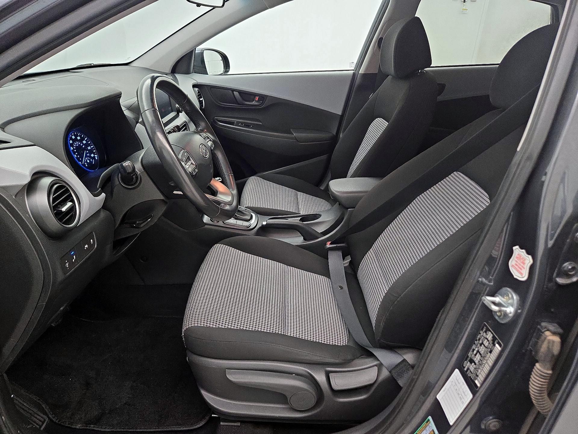 Thumbnail: 2021 Hyundai Kona - 11