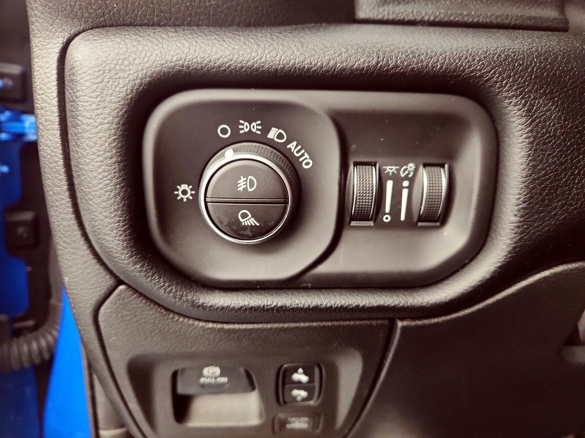 Thumbnail: 2022 RAM 1500 - 13