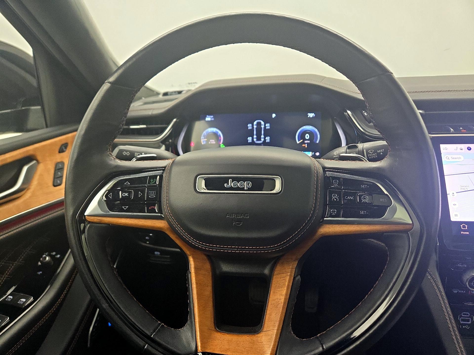 Thumbnail: 2022 Jeep Grand Cherokee - 10