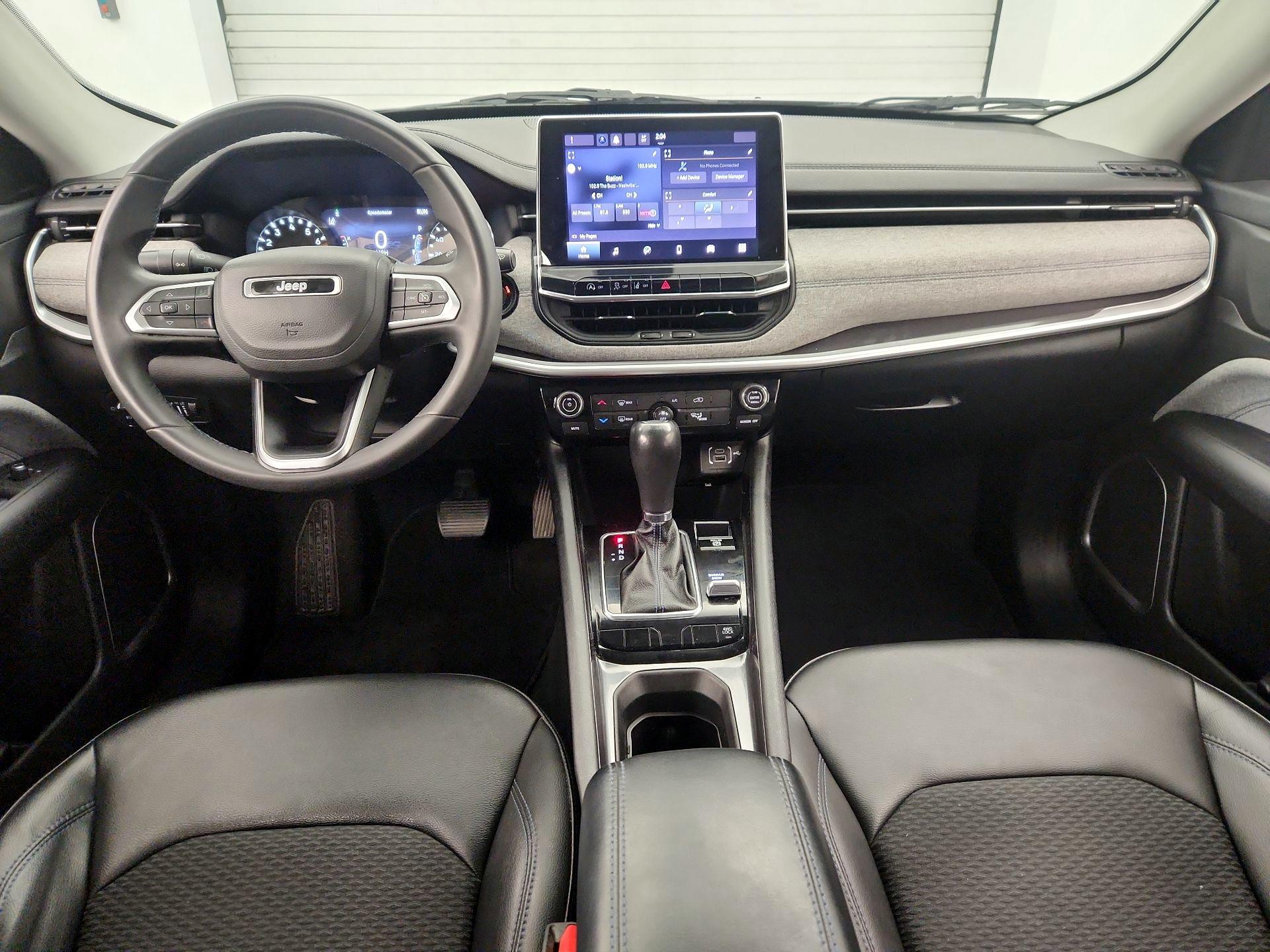 Thumbnail: 2022 Jeep Compass - 9