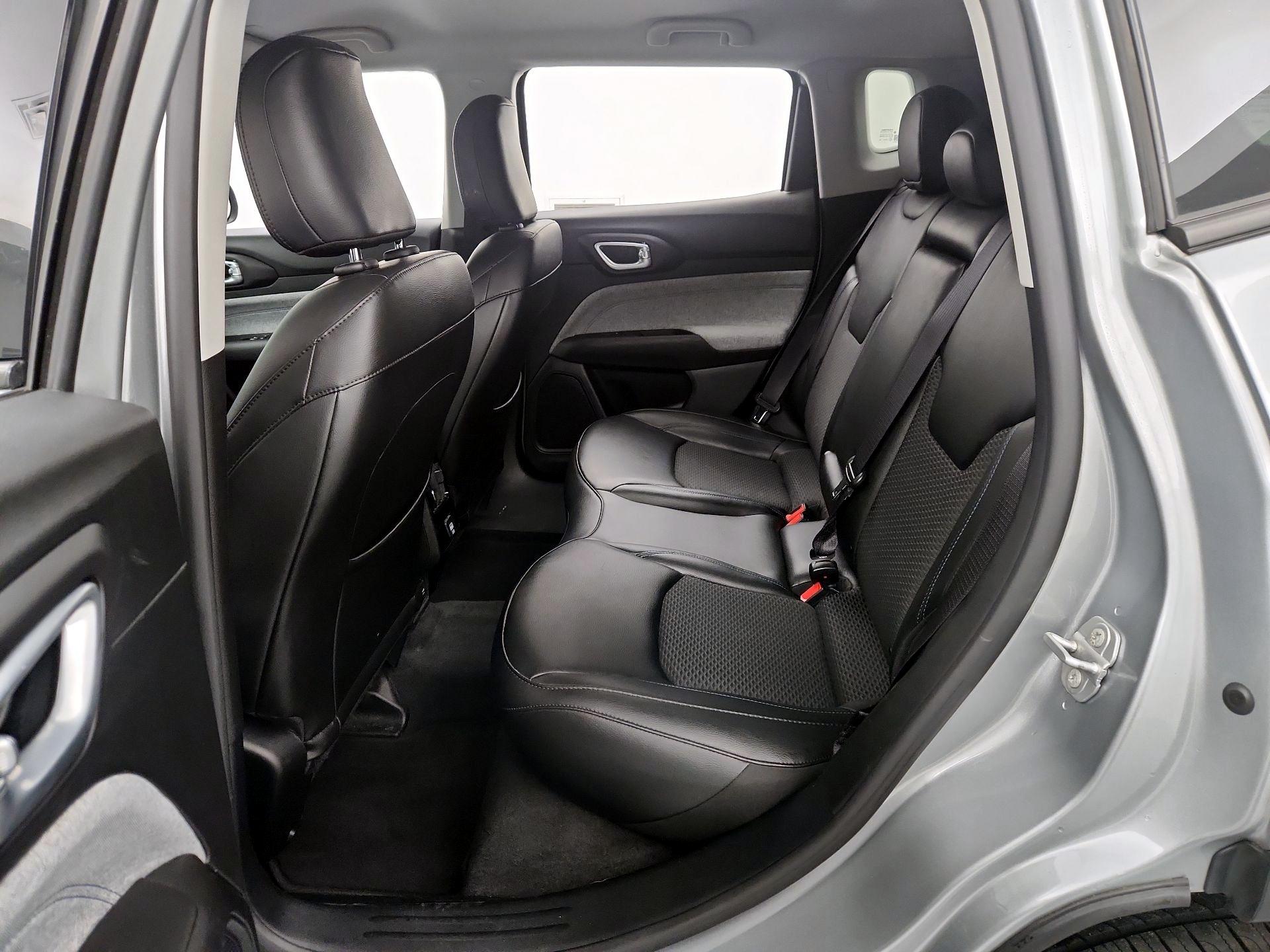 Thumbnail: 2022 Jeep Compass - 19