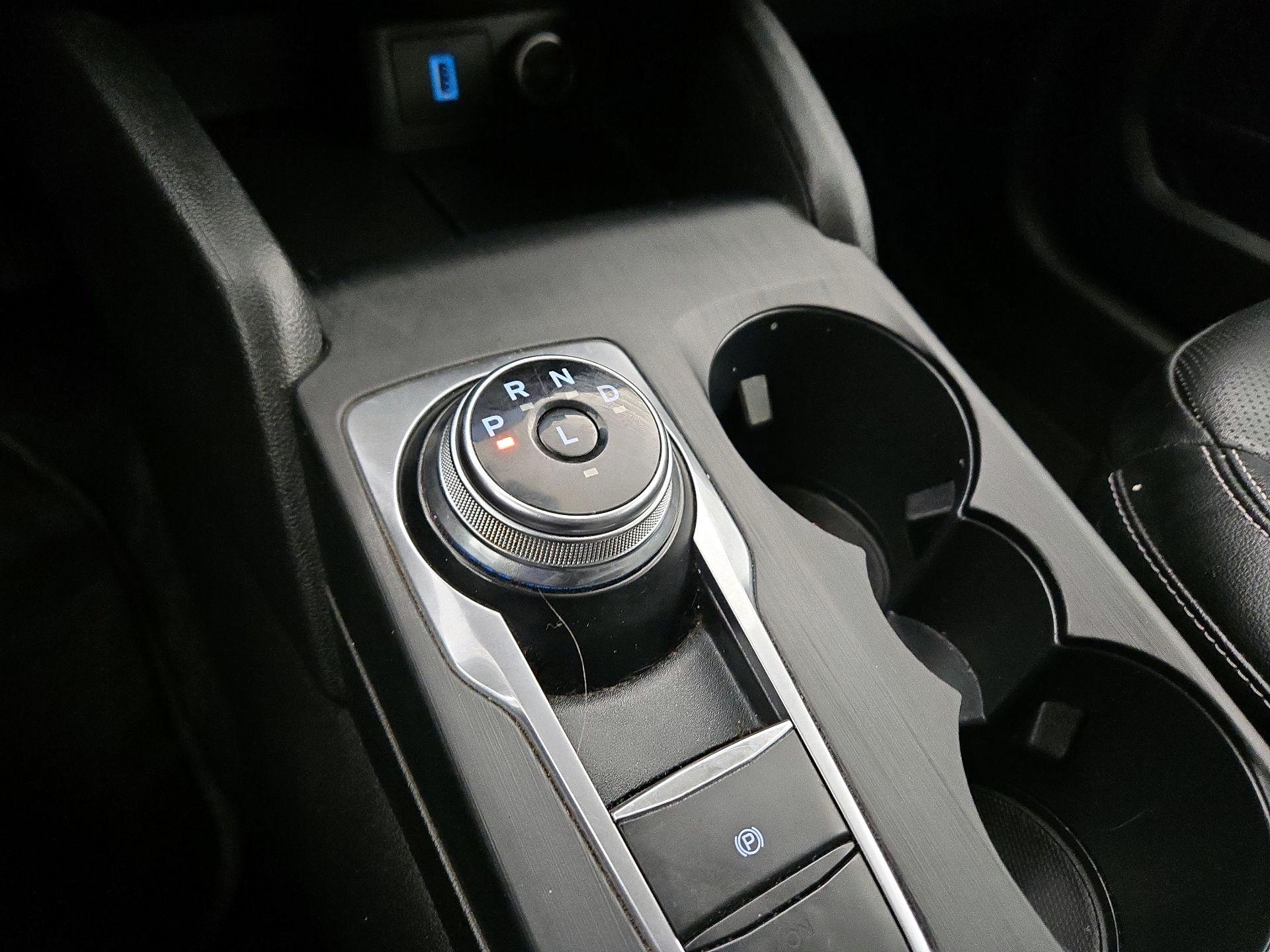 Thumbnail: 2020 Ford Escape - 17