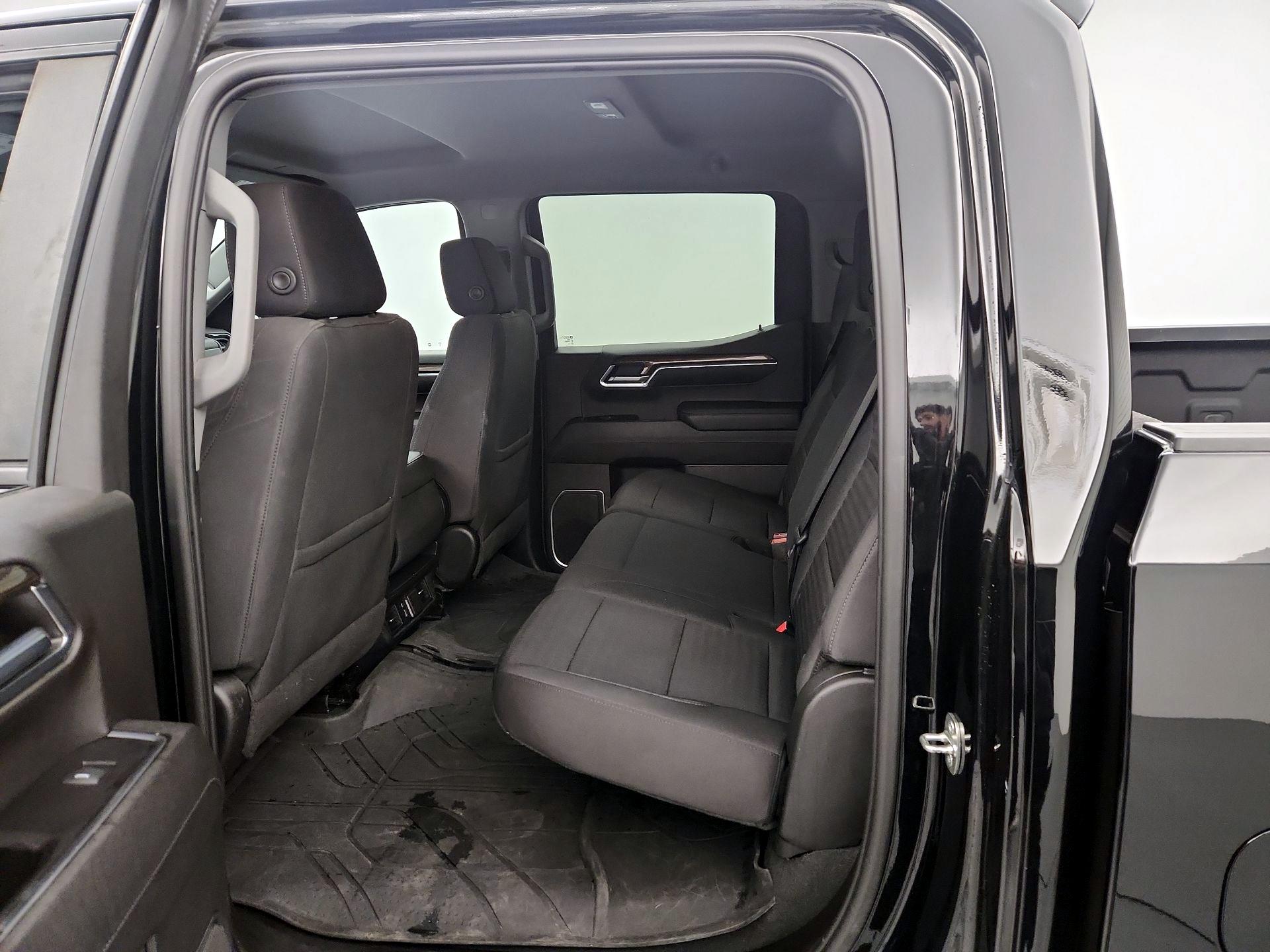 Thumbnail: 2023 Chevrolet Silverado 1500 - 20