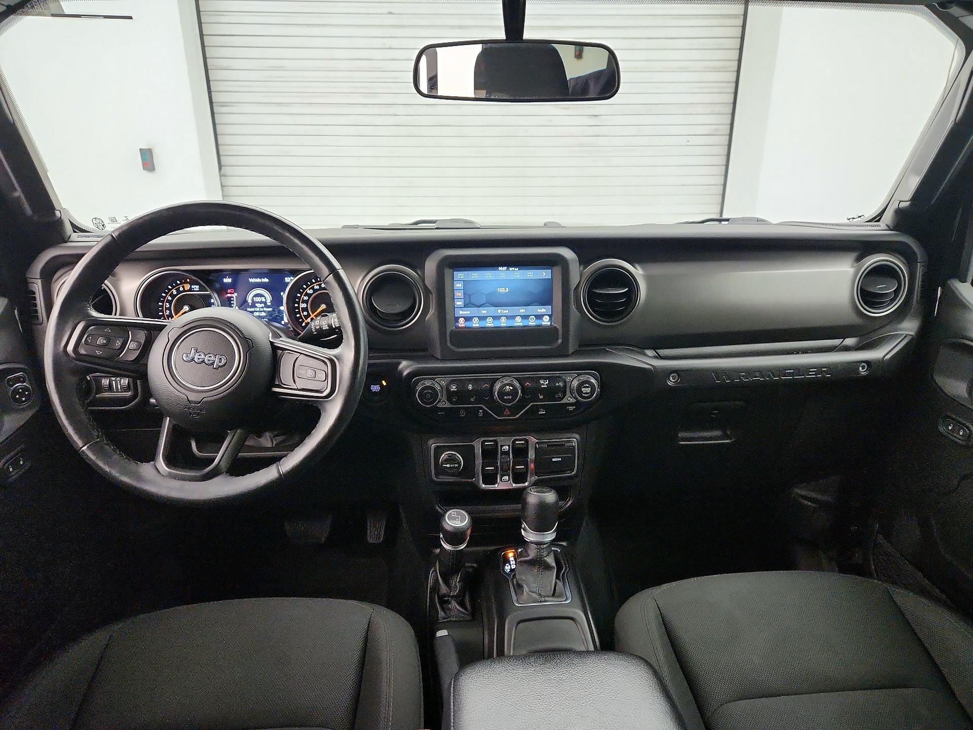 Thumbnail: 2022 Jeep Wrangler - 9