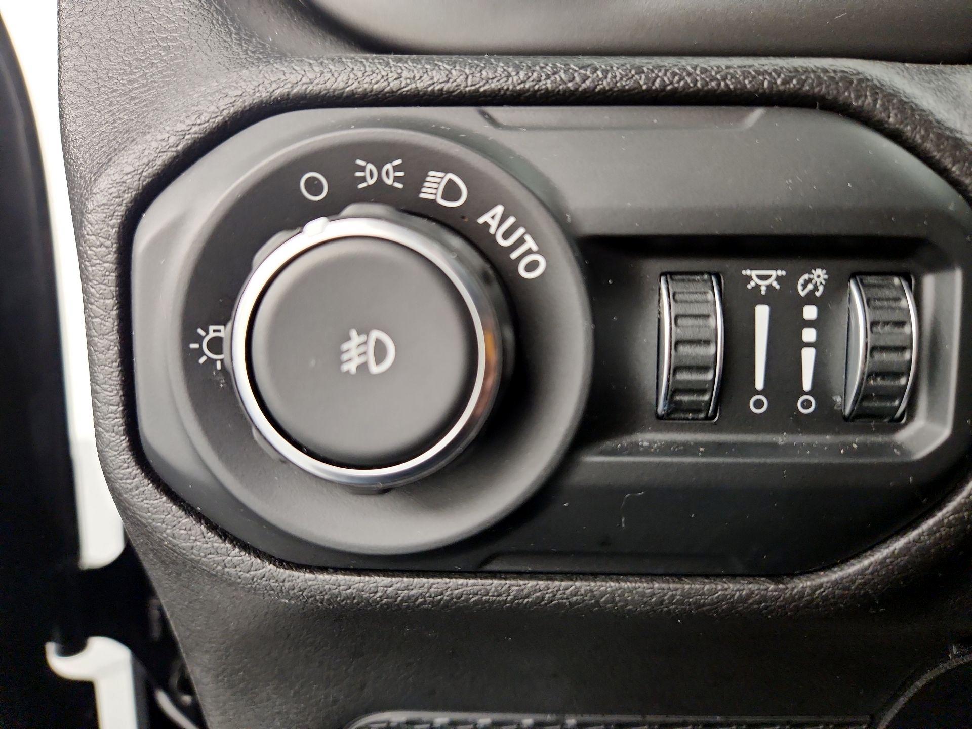 Thumbnail: 2022 Jeep Wrangler - 13