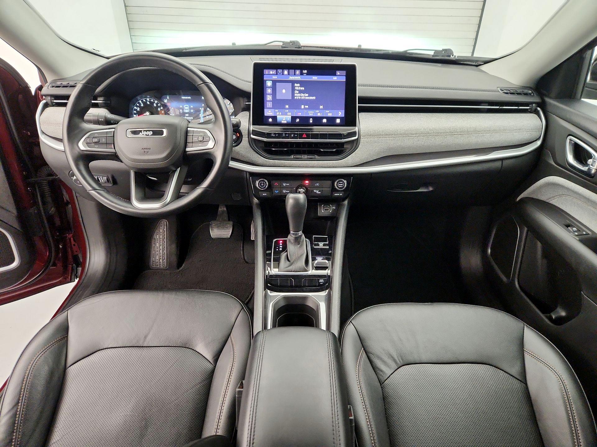 Thumbnail: 2022 Jeep Compass - 9