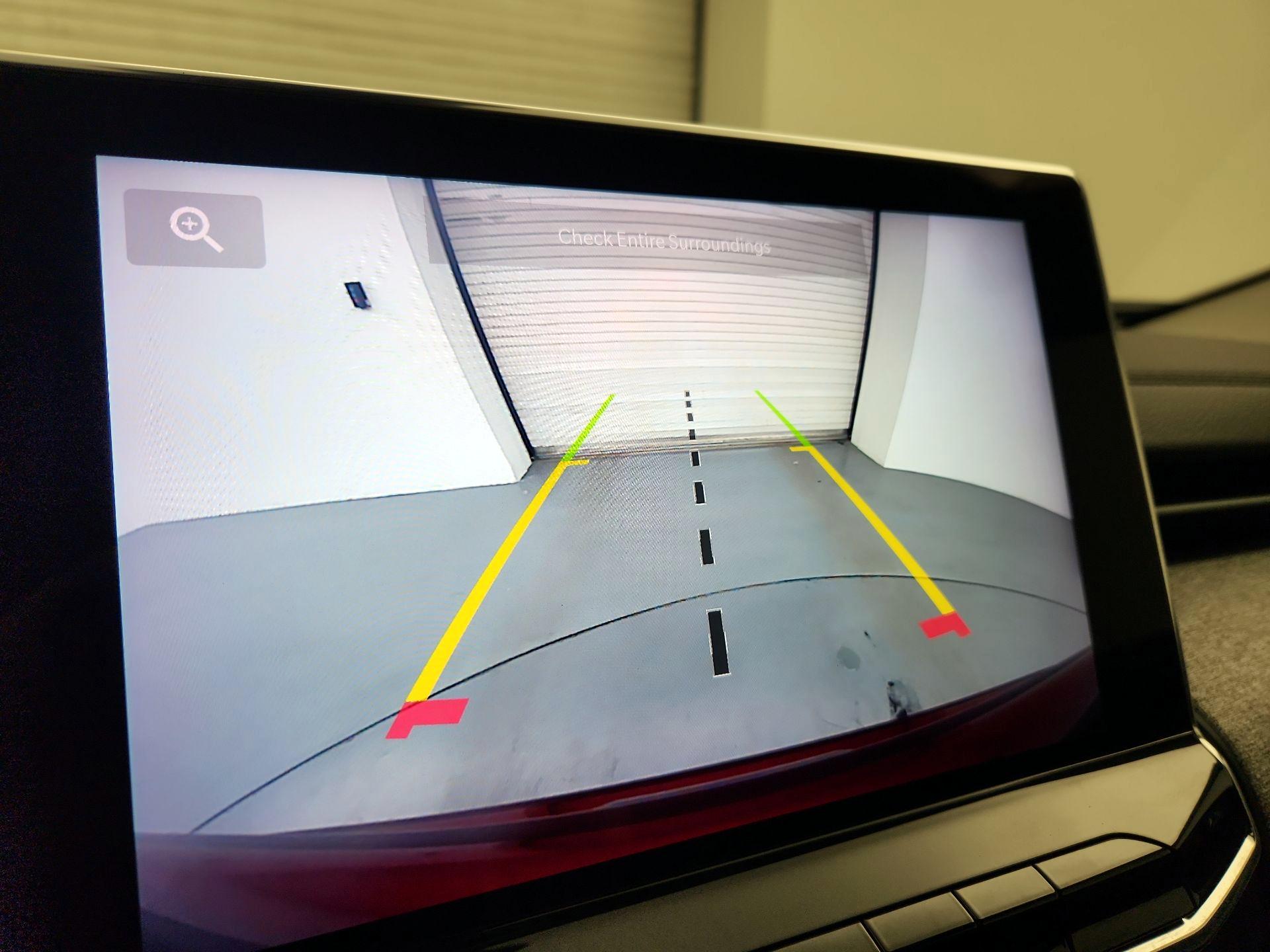 Thumbnail: 2022 Jeep Compass - 14