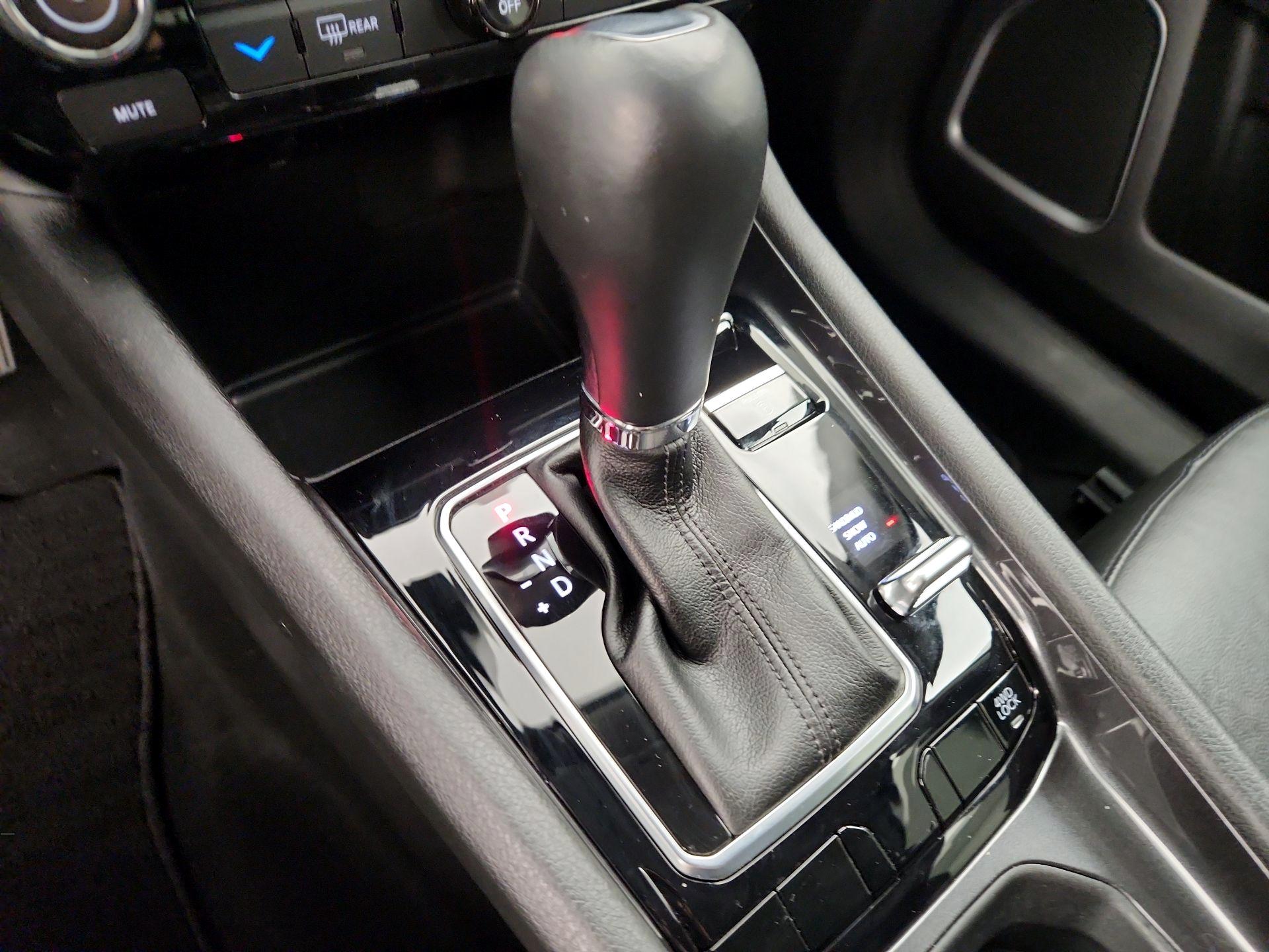 Thumbnail: 2022 Jeep Compass - 17