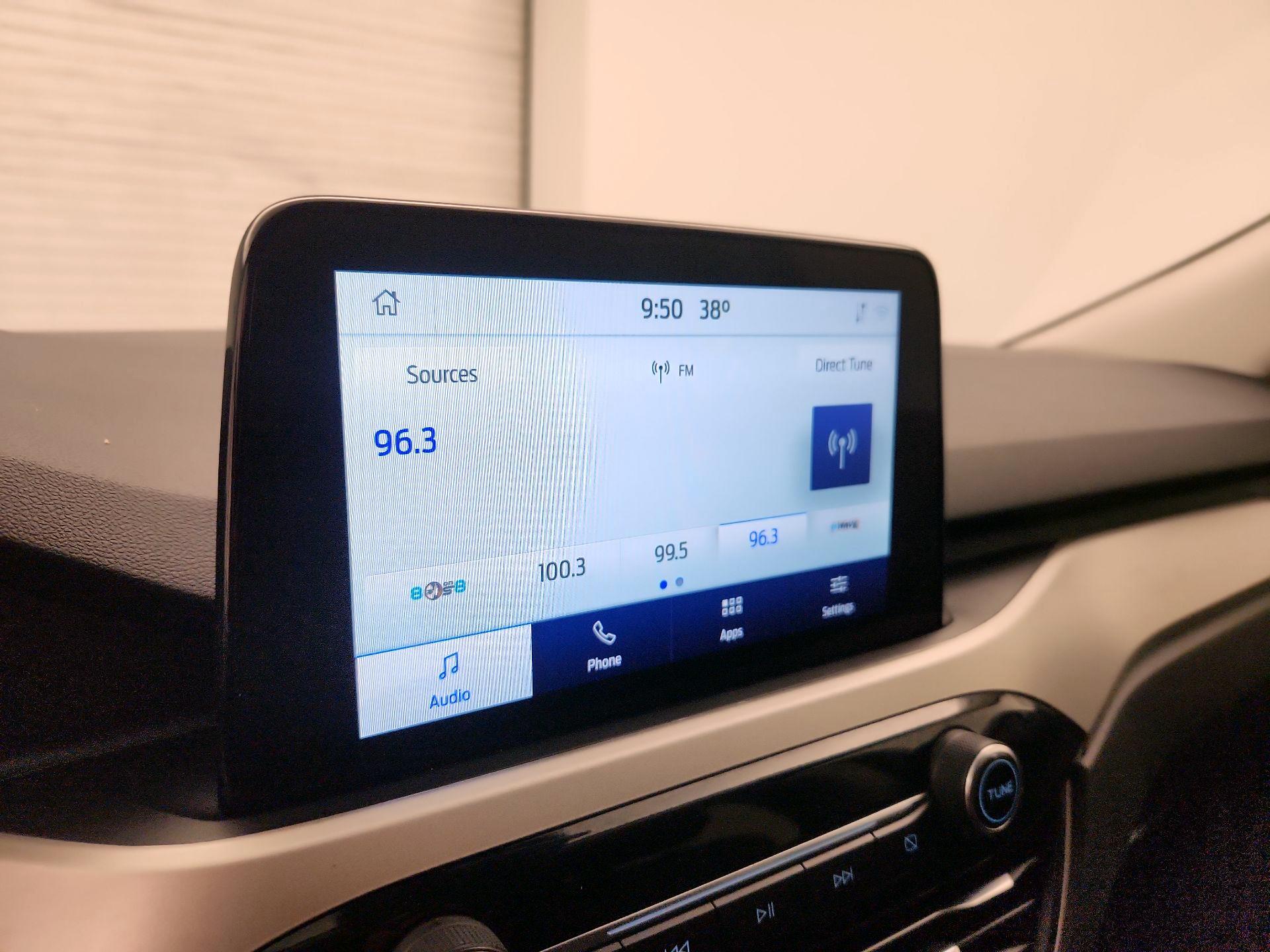 Thumbnail: 2021 Ford Escape - 15