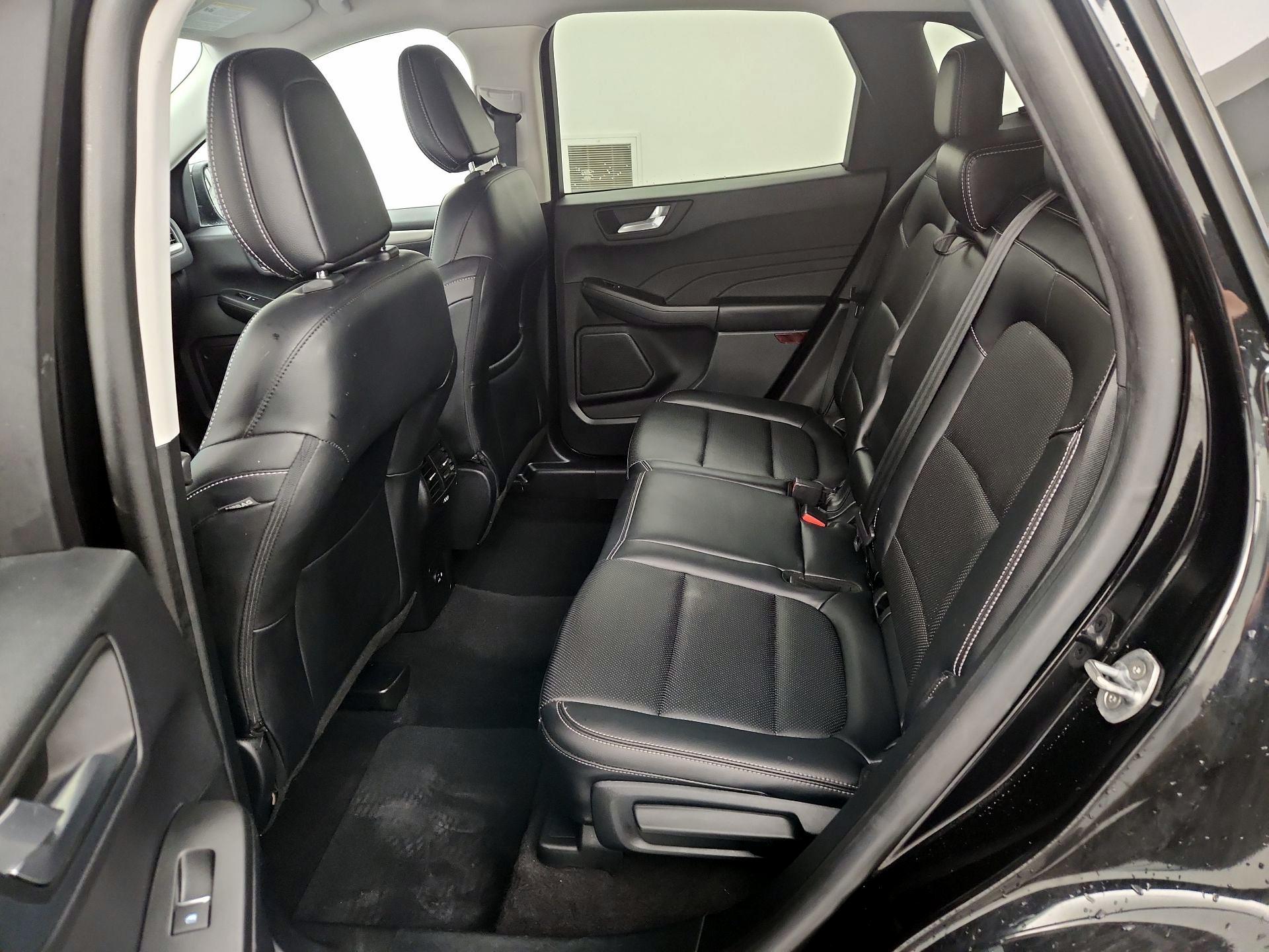 Thumbnail: 2021 Ford Escape - 19