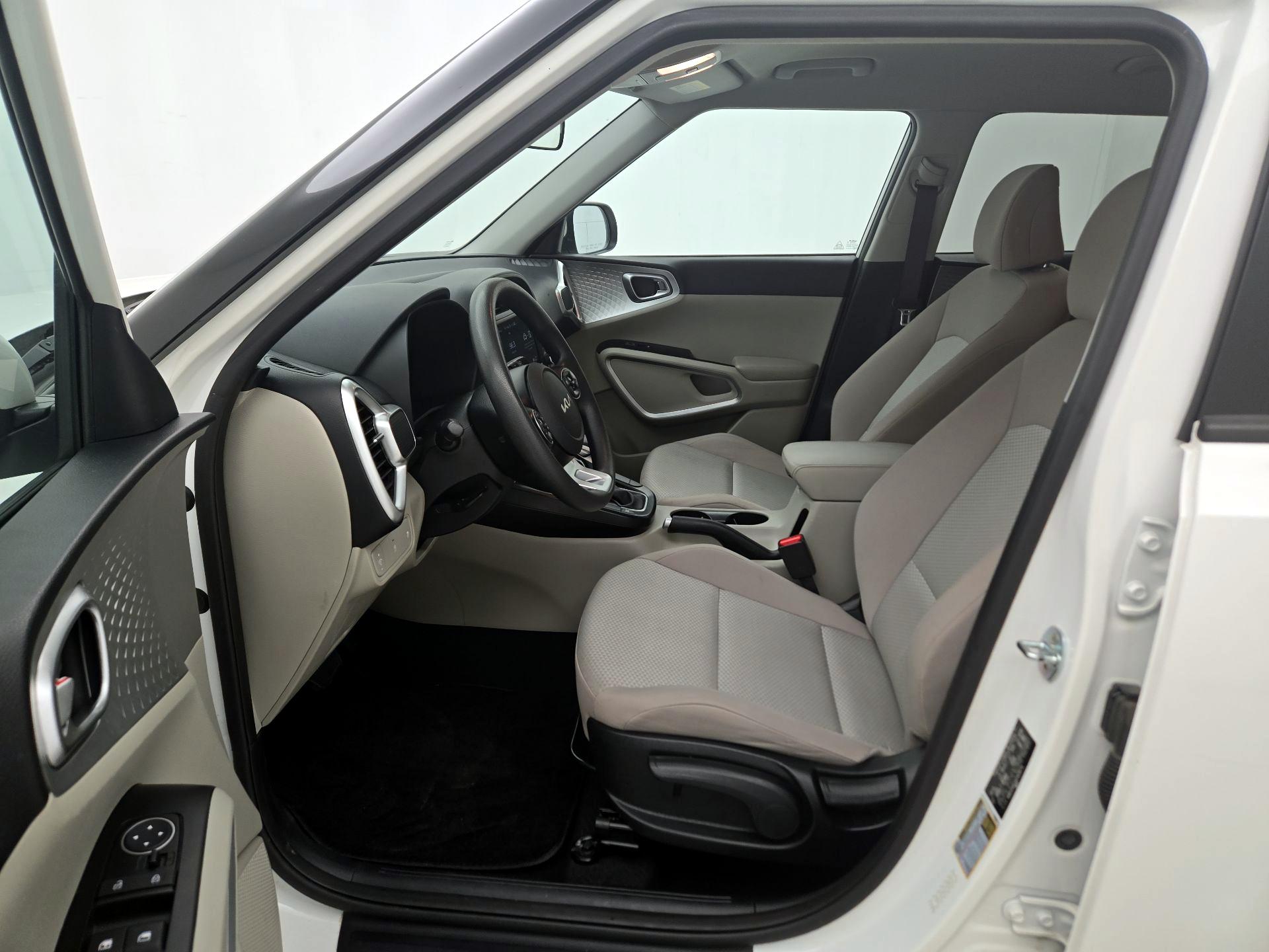 Thumbnail: 2022 Kia Soul - 11