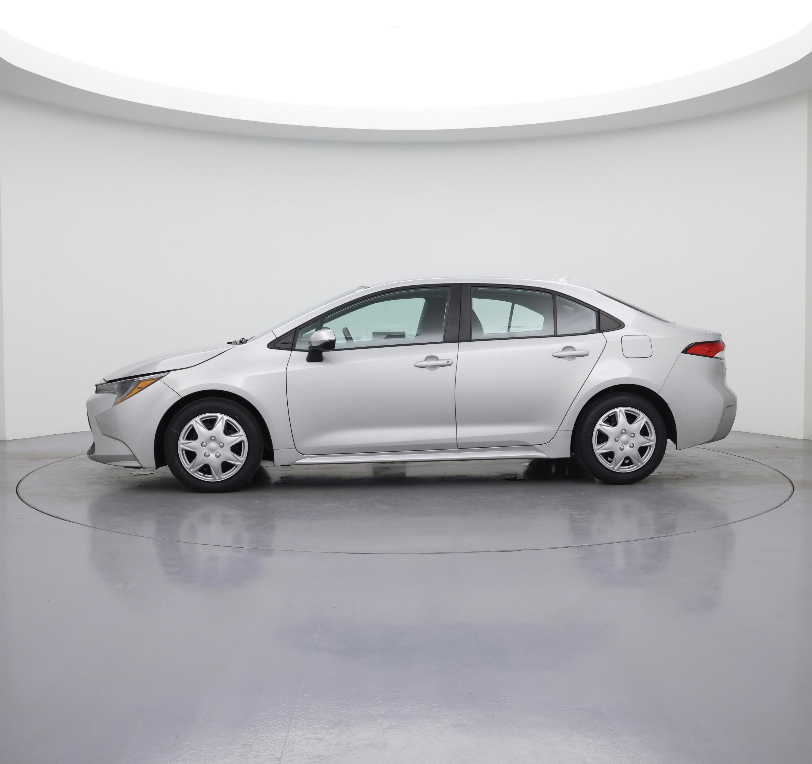 Thumbnail: 2022 Toyota Corolla - 3