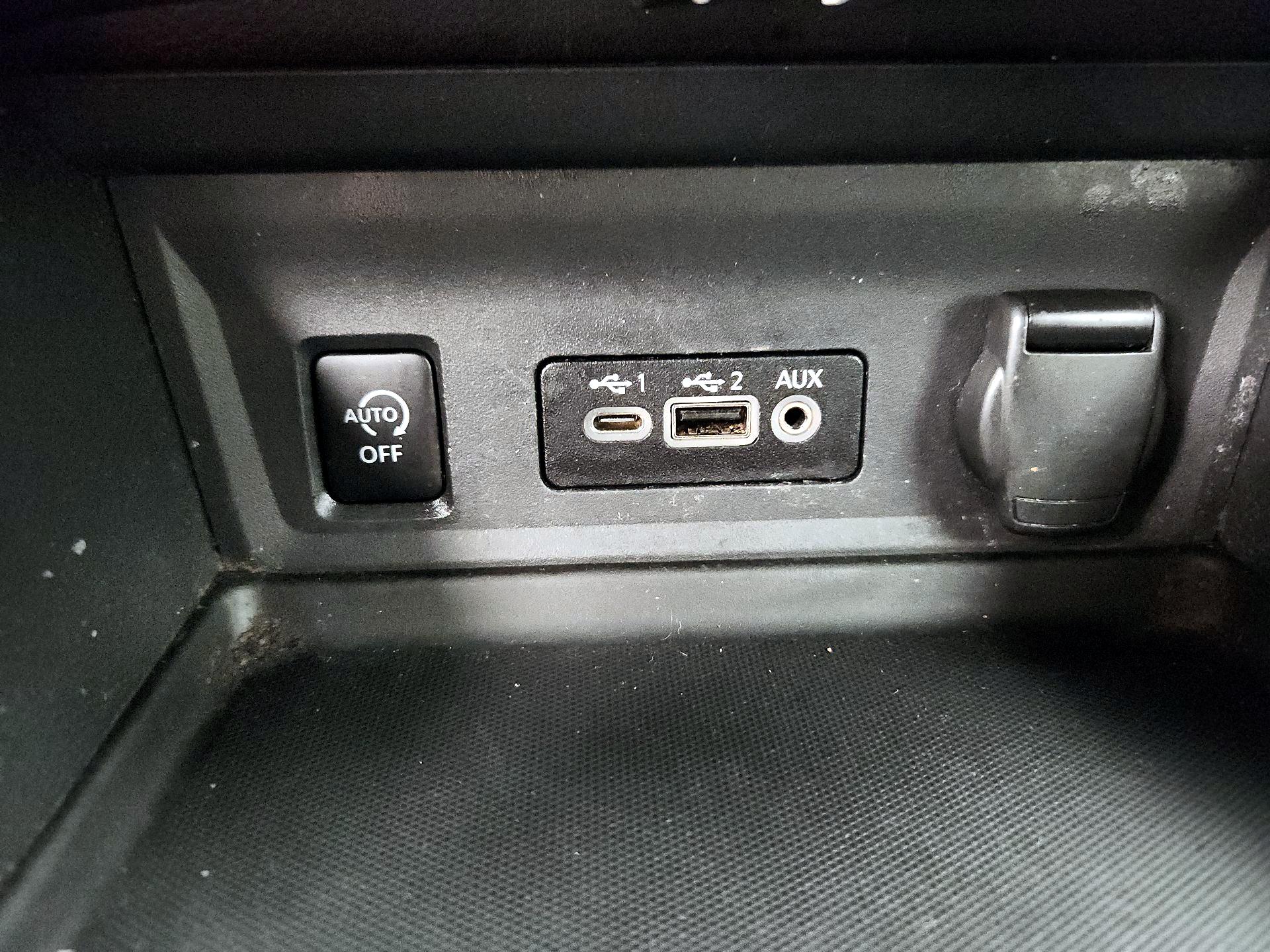 Thumbnail: 2025 Nissan Sentra - 18