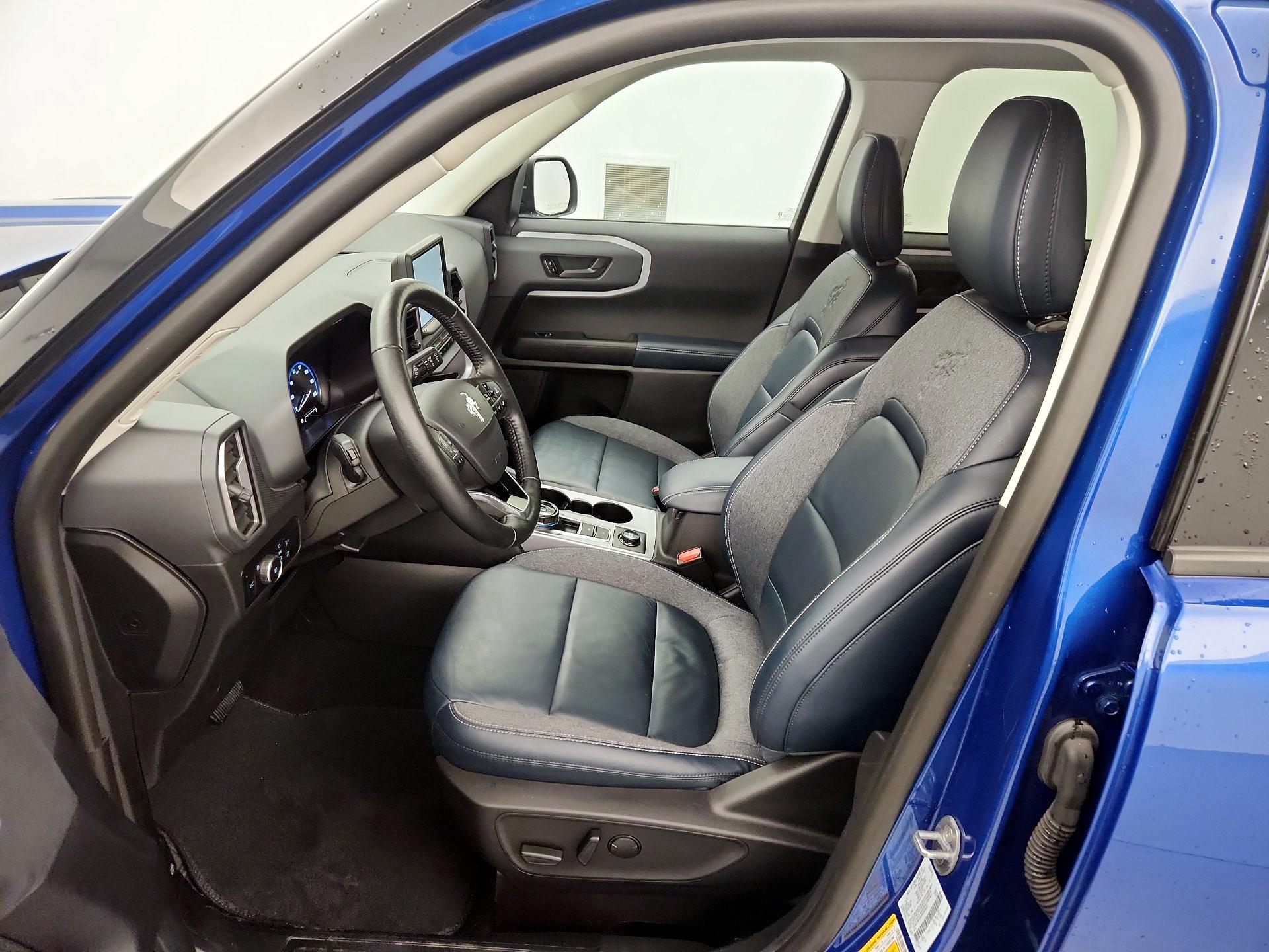 Thumbnail: 2023 Ford Bronco Sport - 11