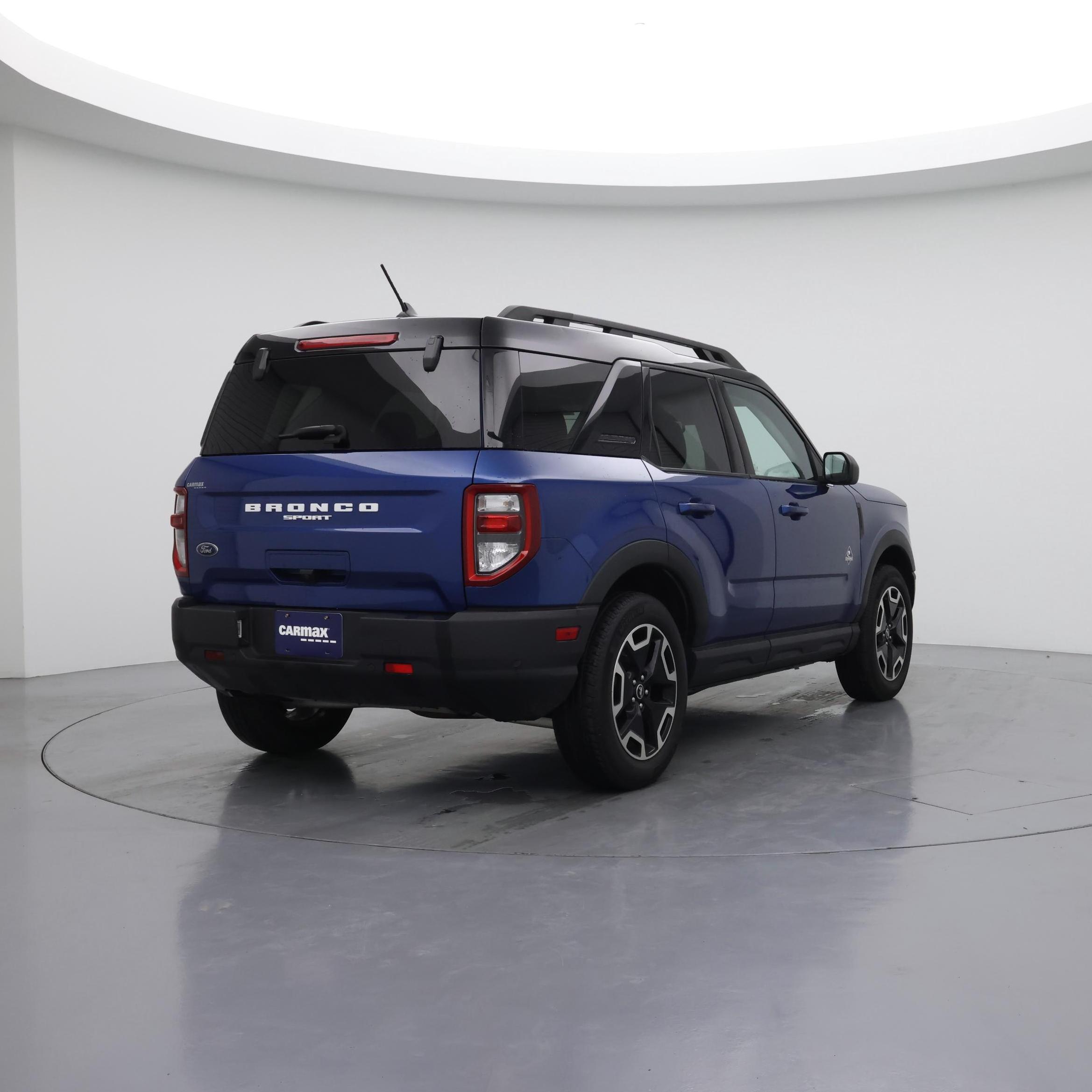 Thumbnail: 2023 Ford Bronco Sport - 8