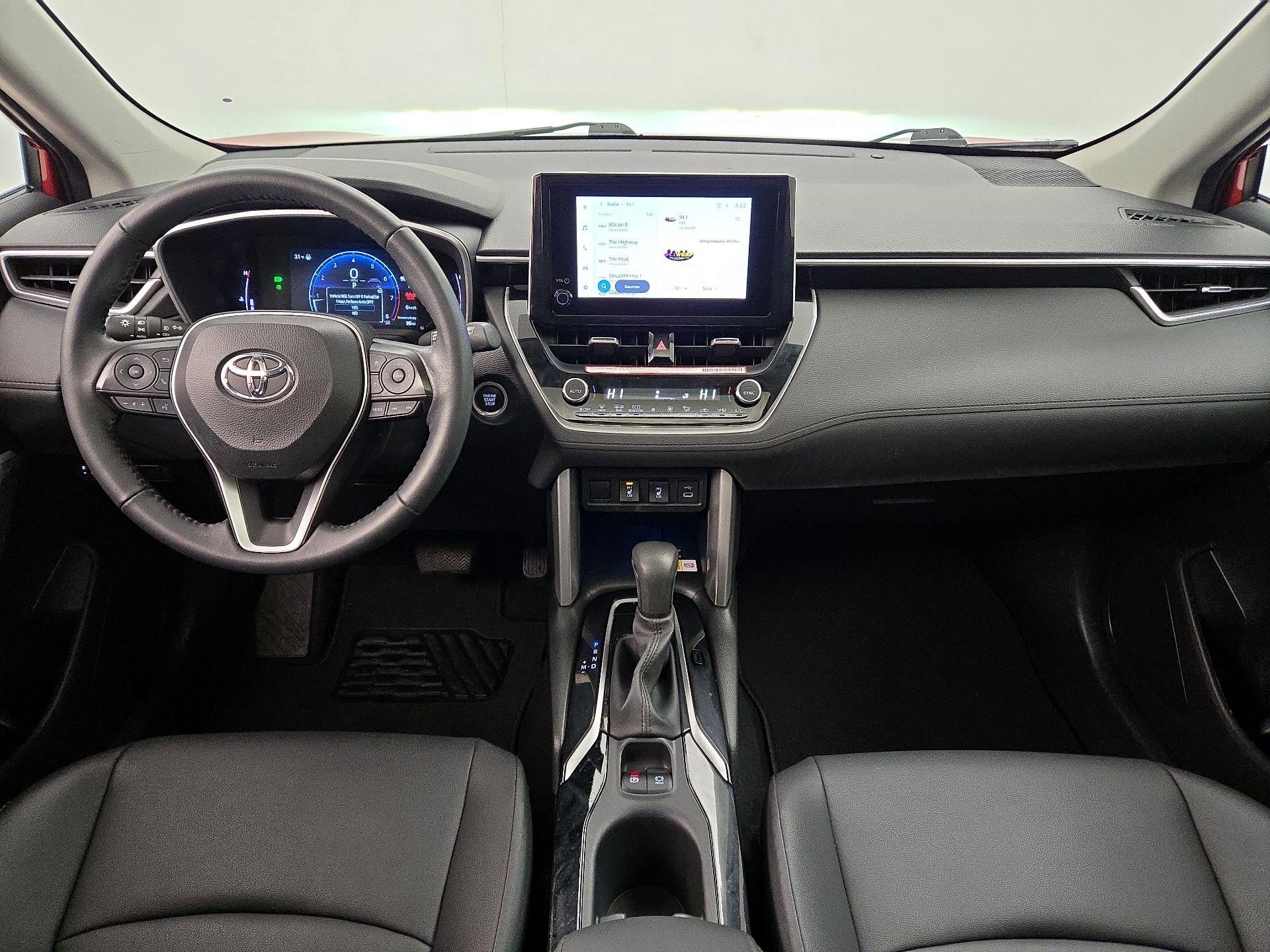 Thumbnail: 2023 Toyota Corolla Cross - 9