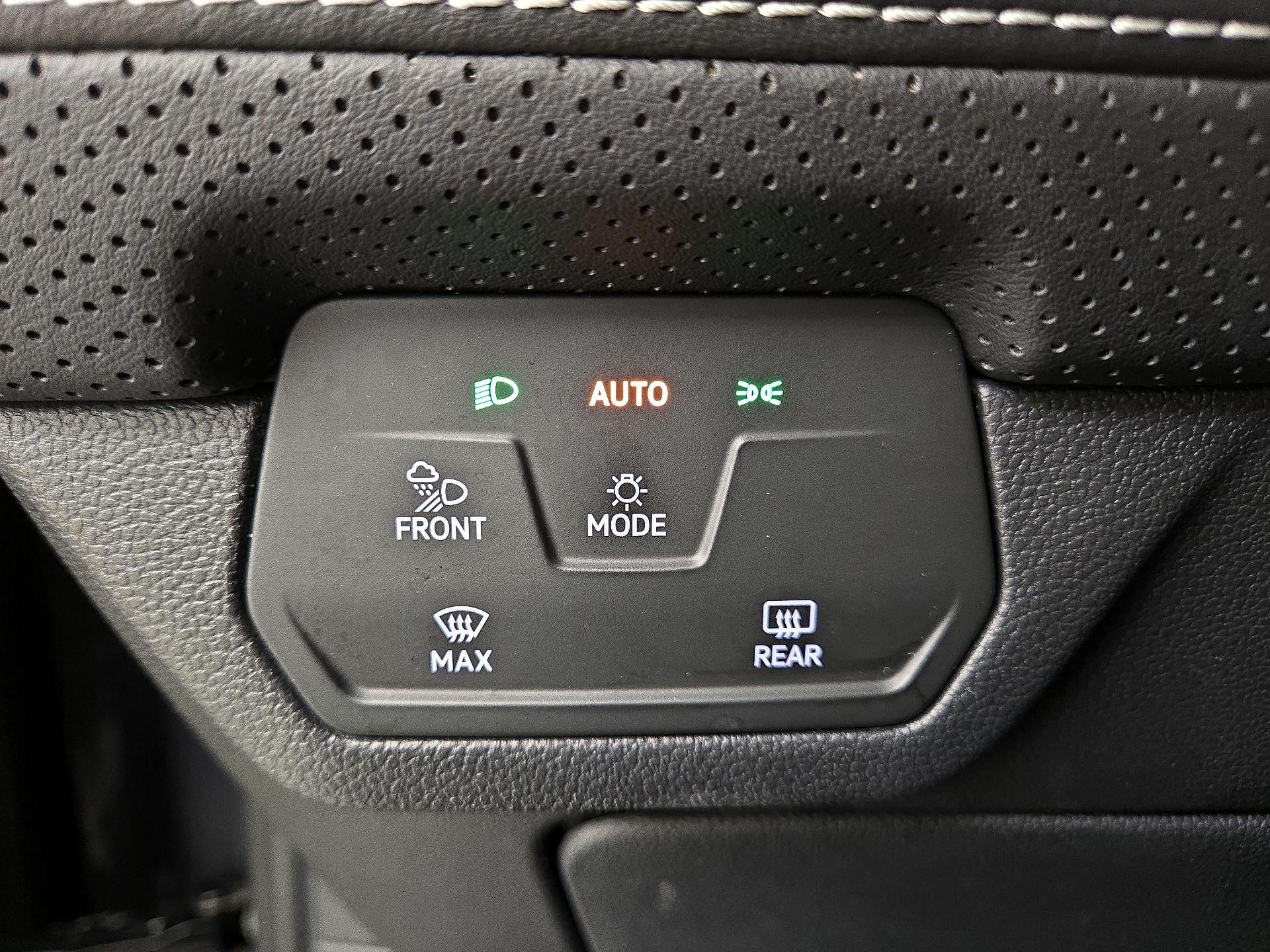 Thumbnail: 2024 Volkswagen Atlas - 13