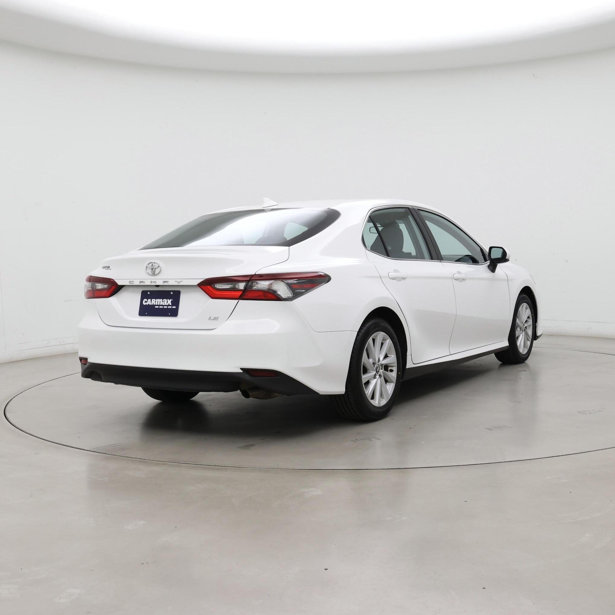 Thumbnail: 2024 Toyota Camry - 8