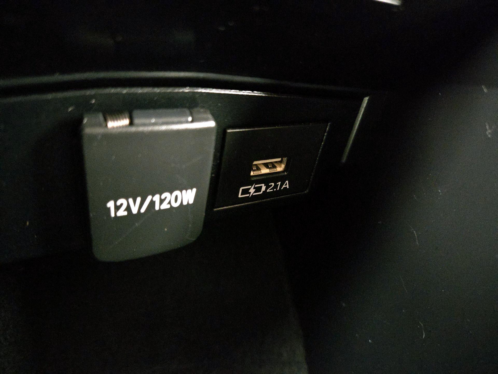 Thumbnail: 2021 Toyota Corolla - 18