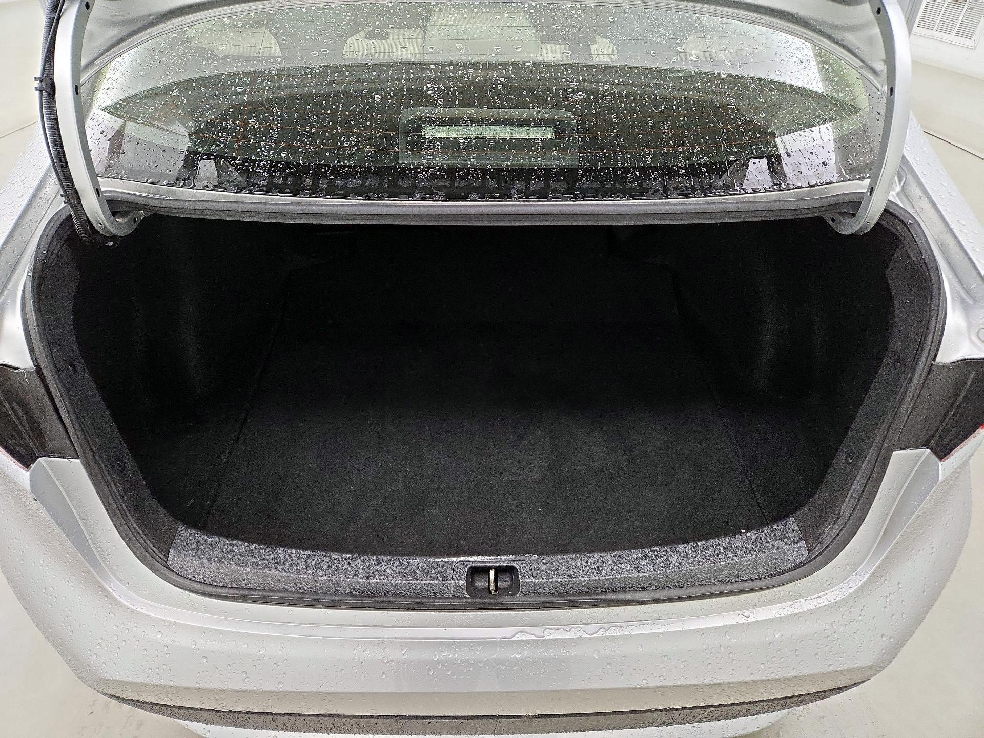 Thumbnail: 2021 Toyota Corolla - 20