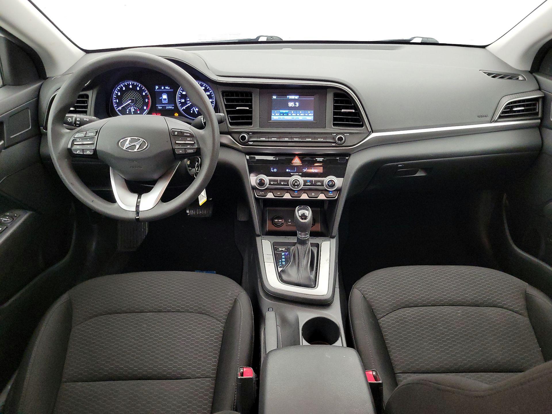 Thumbnail: 2020 Hyundai Elantra - 9