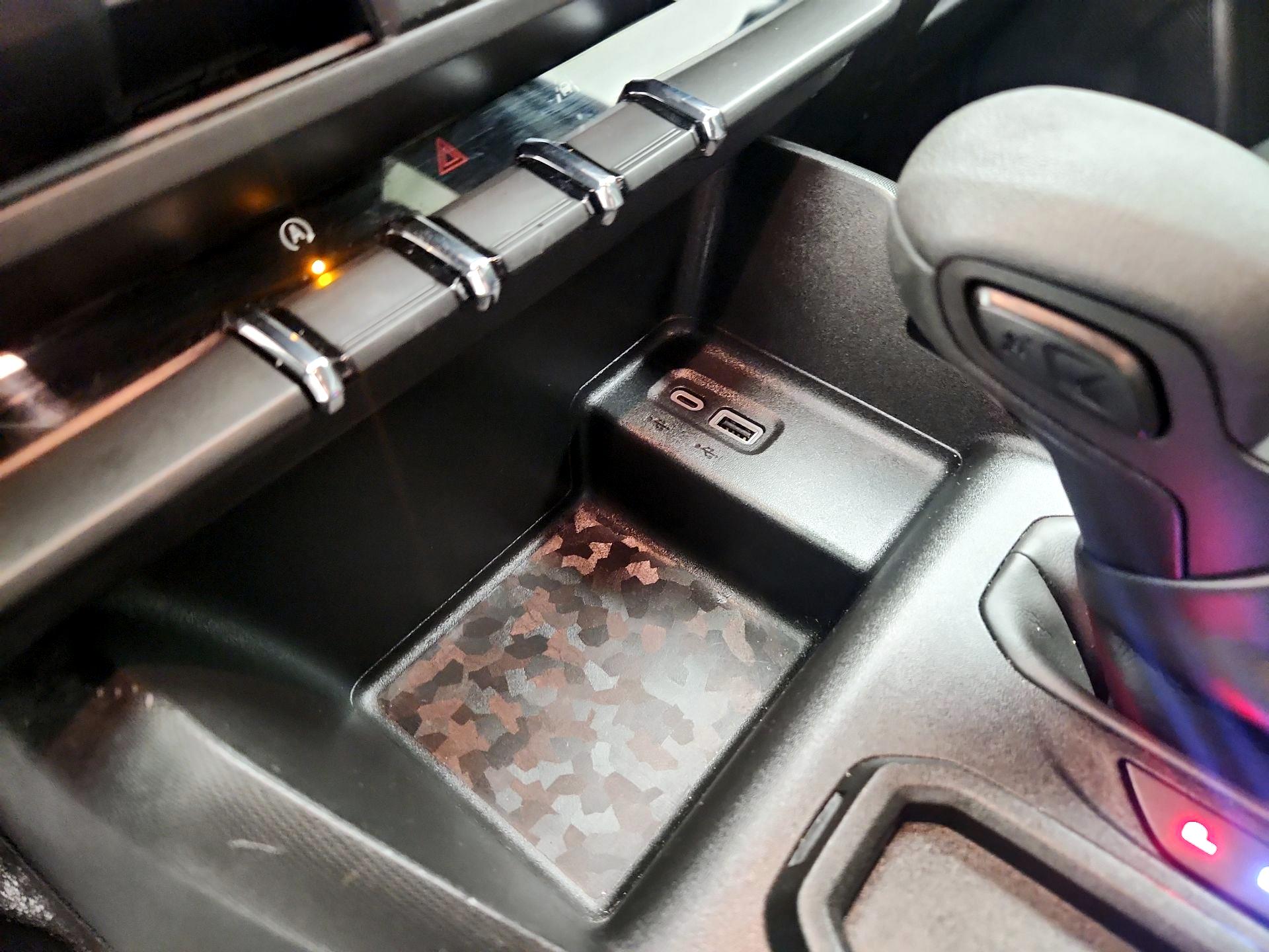 Thumbnail: 2023 Chevrolet Colorado - 18