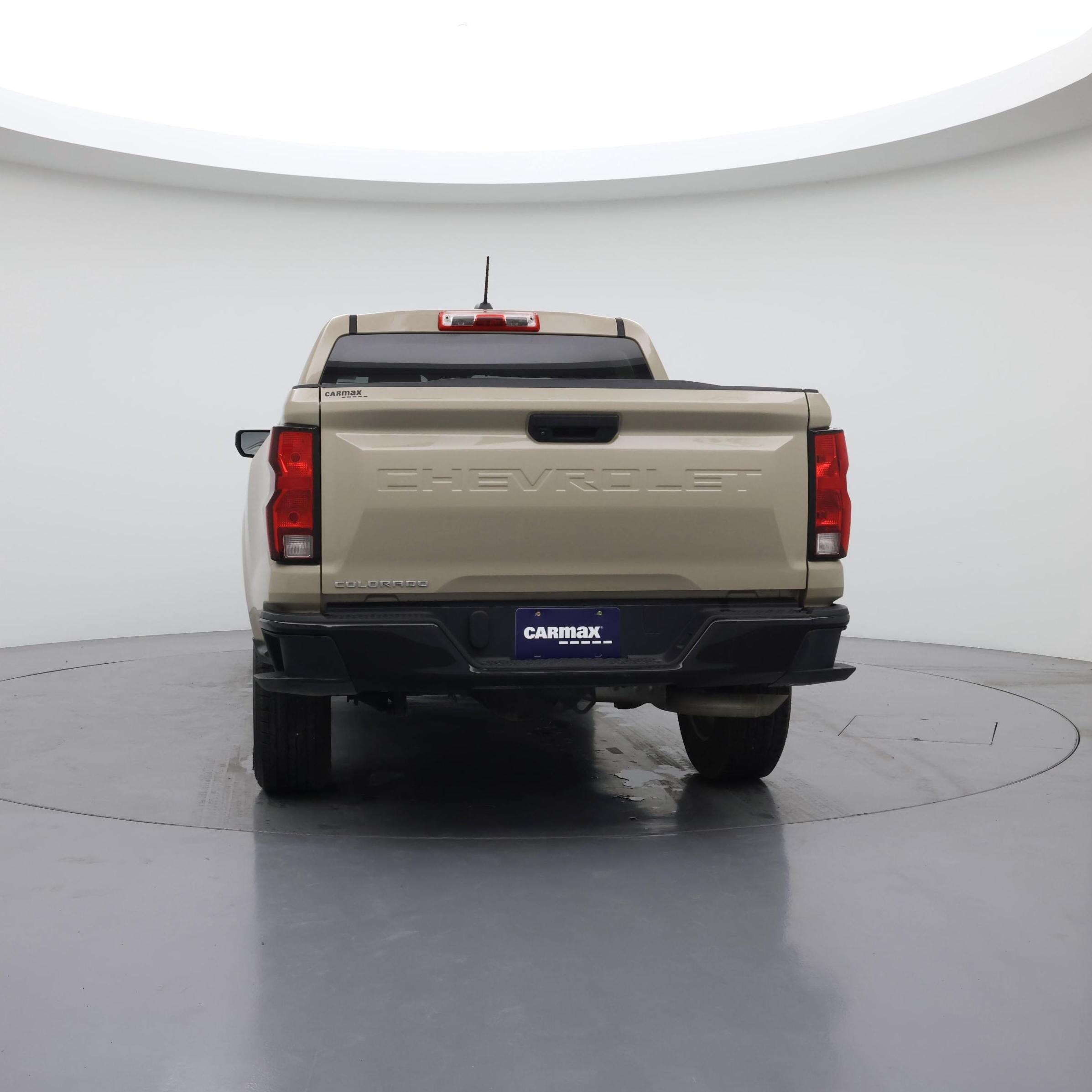 Thumbnail: 2023 Chevrolet Colorado - 6