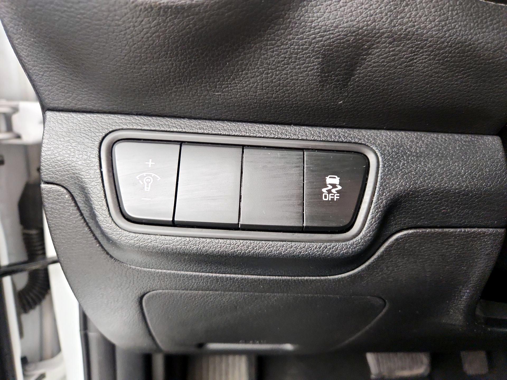 Thumbnail: 2024 Kia Forte - 13