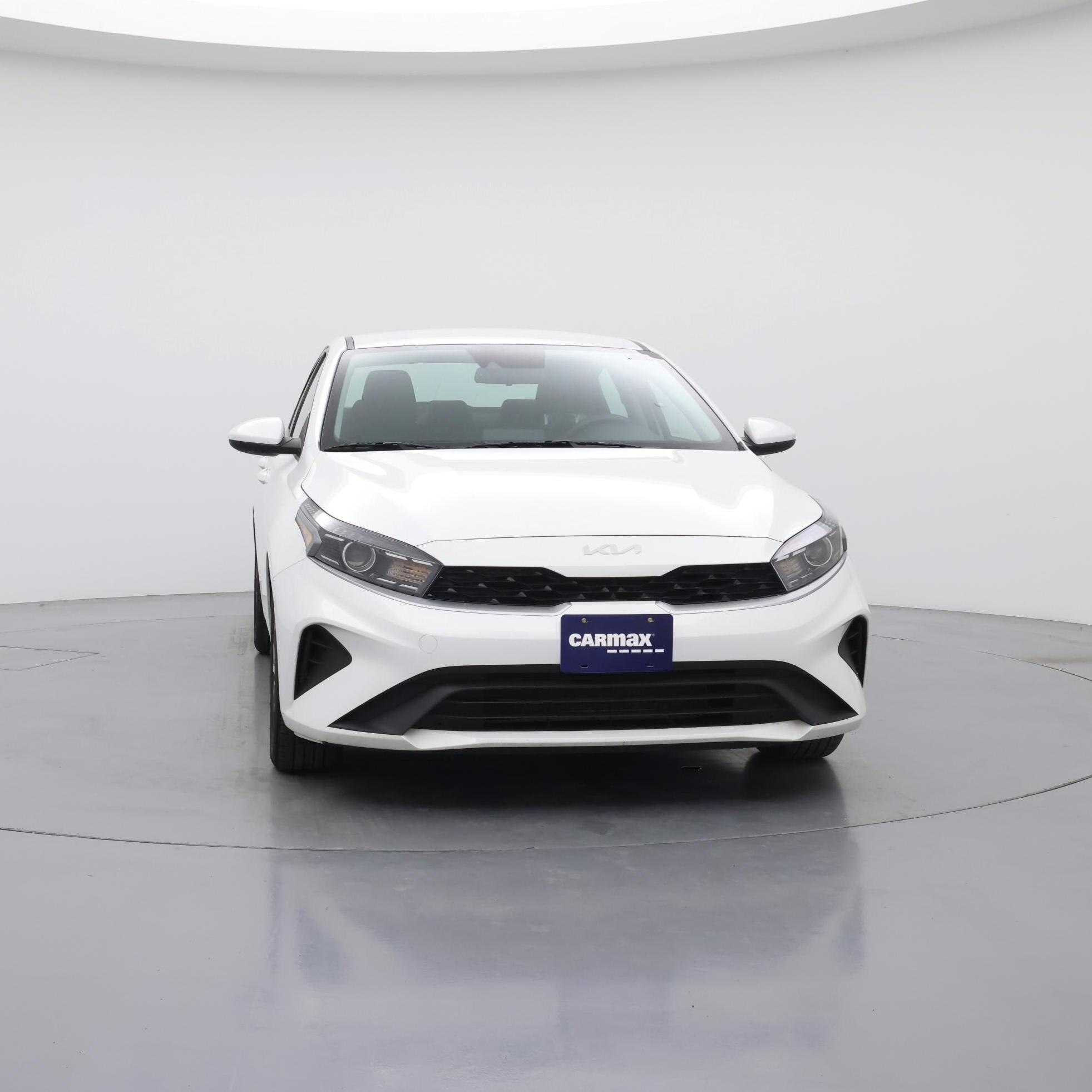 Thumbnail: 2024 Kia Forte - 5