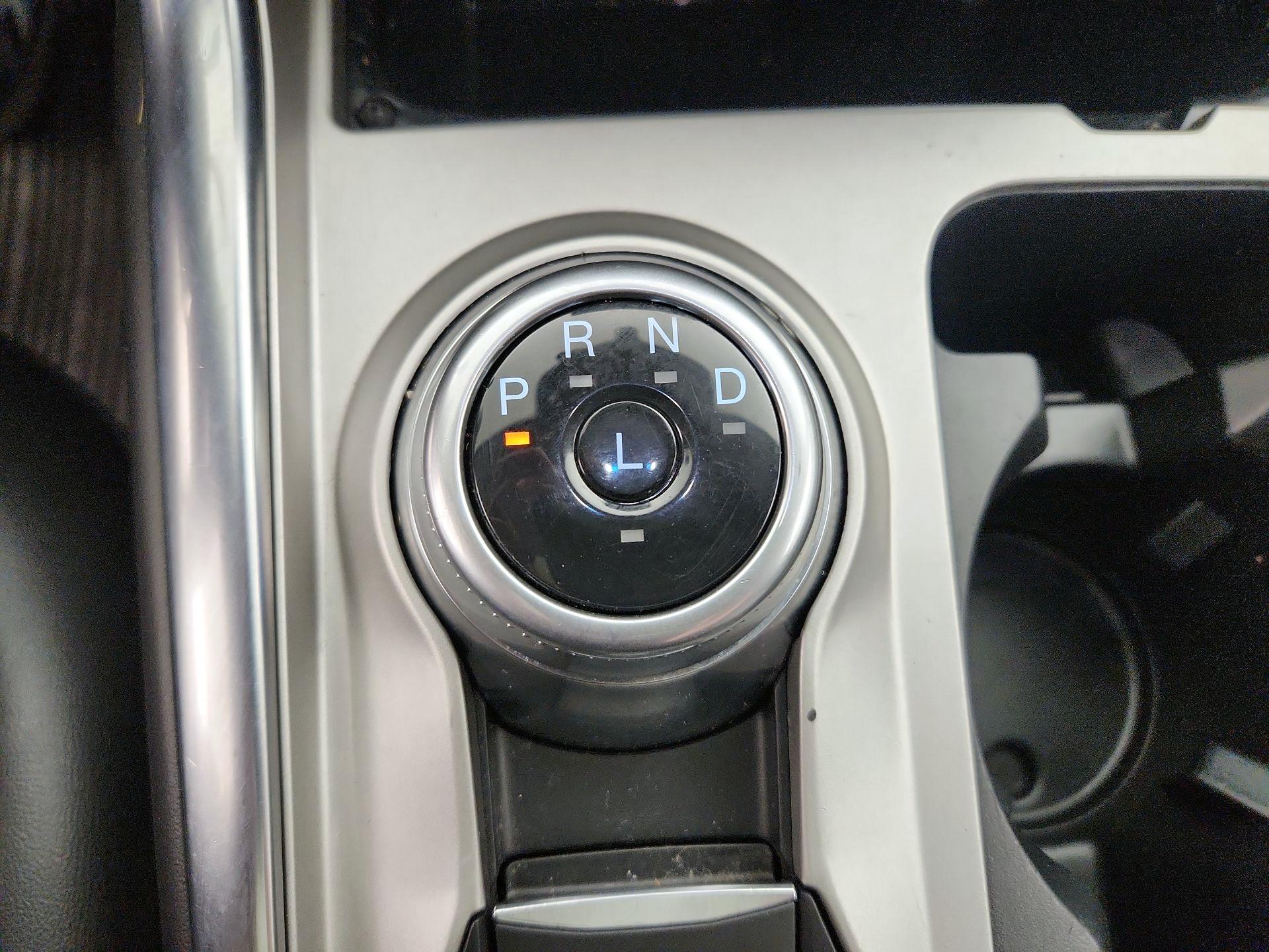 Thumbnail: 2022 Ford Explorer - 17