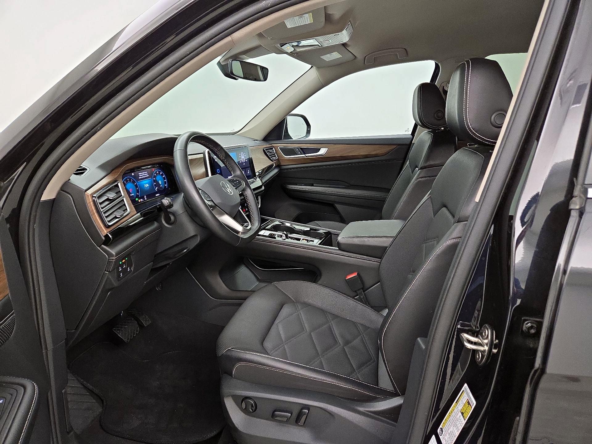 Thumbnail: 2024 Volkswagen Atlas - 11