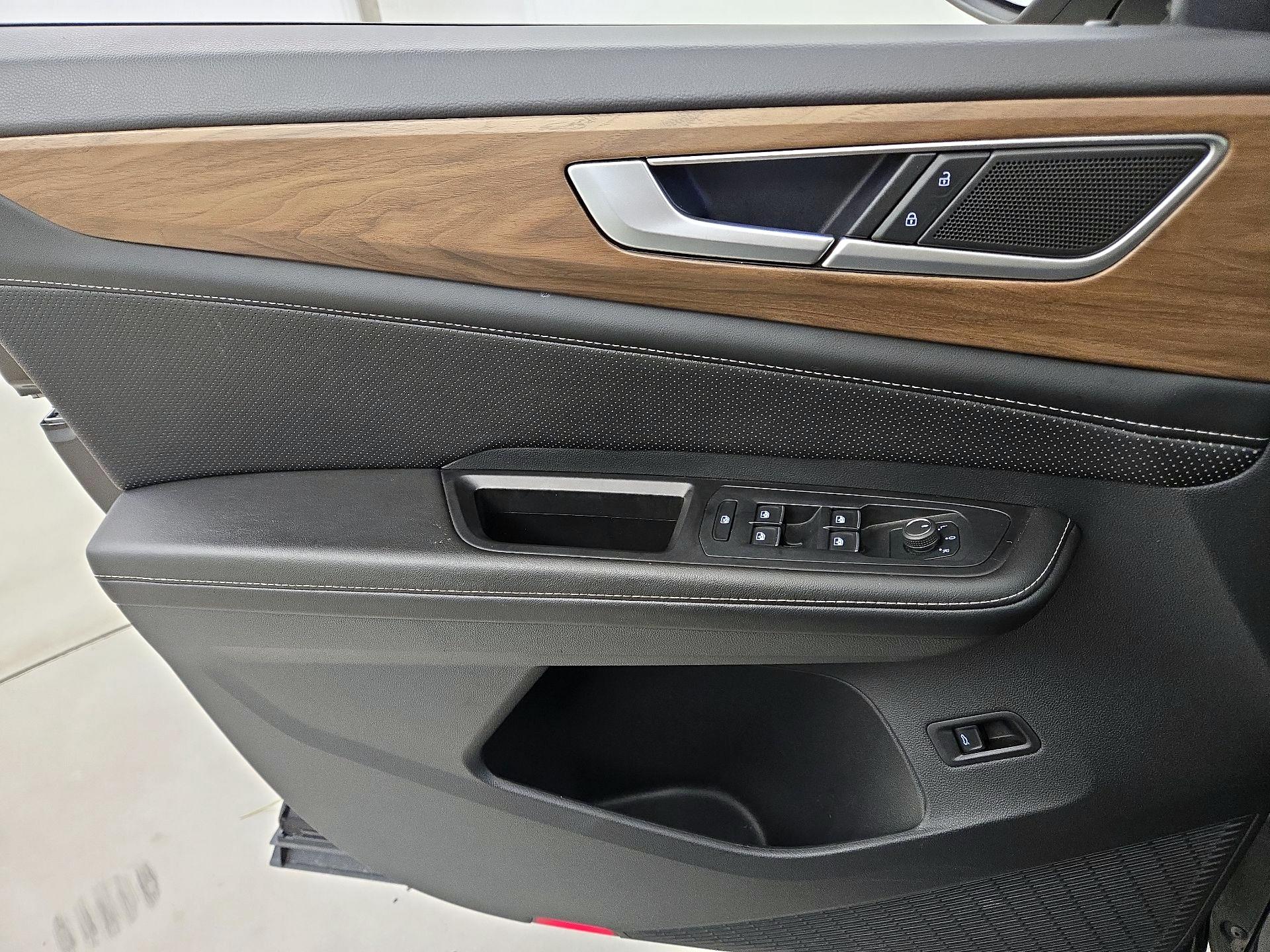 Thumbnail: 2024 Volkswagen Atlas - 12