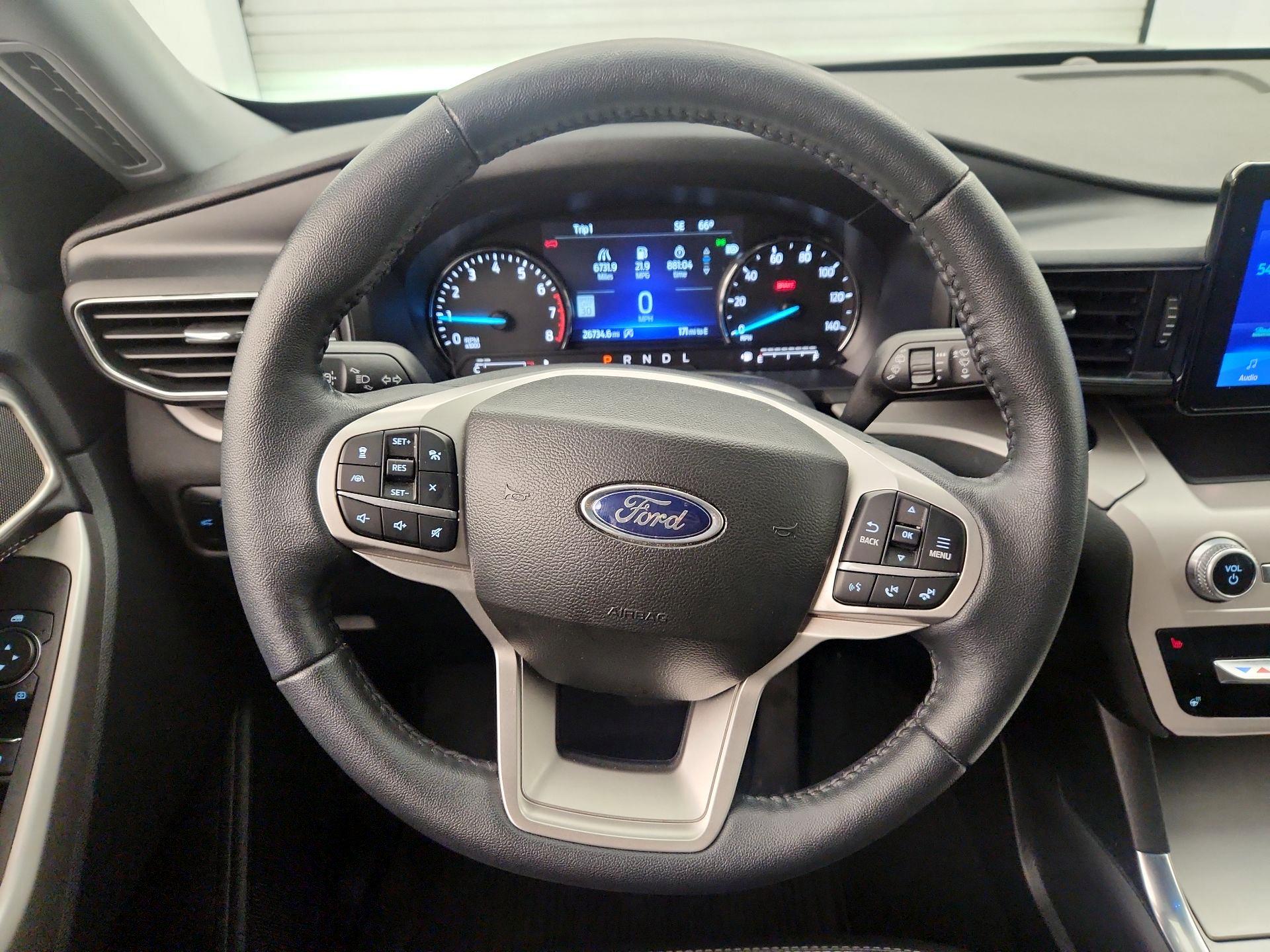 Thumbnail: 2023 Ford Explorer - 10