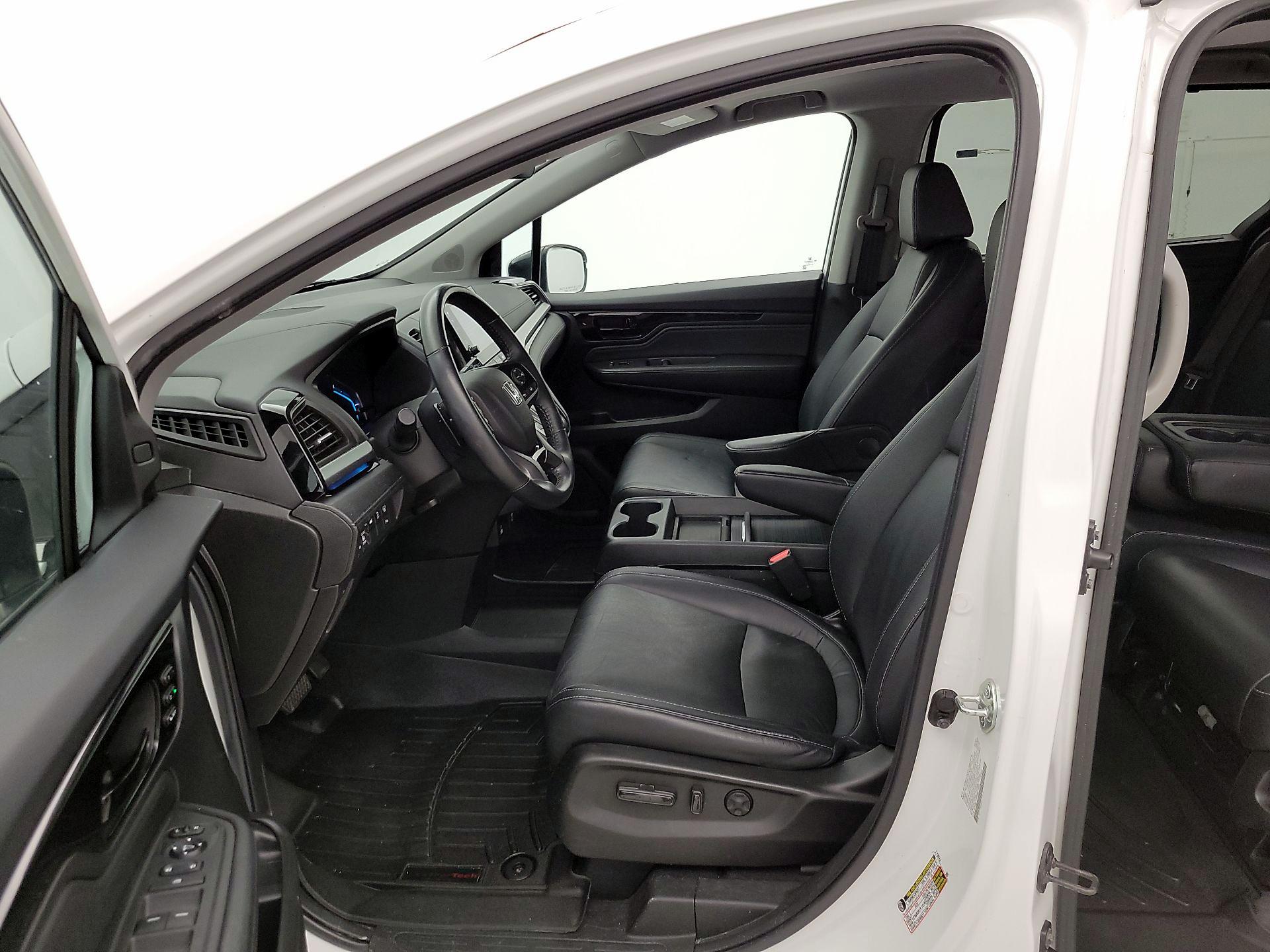 Thumbnail: 2022 Honda Odyssey - 11