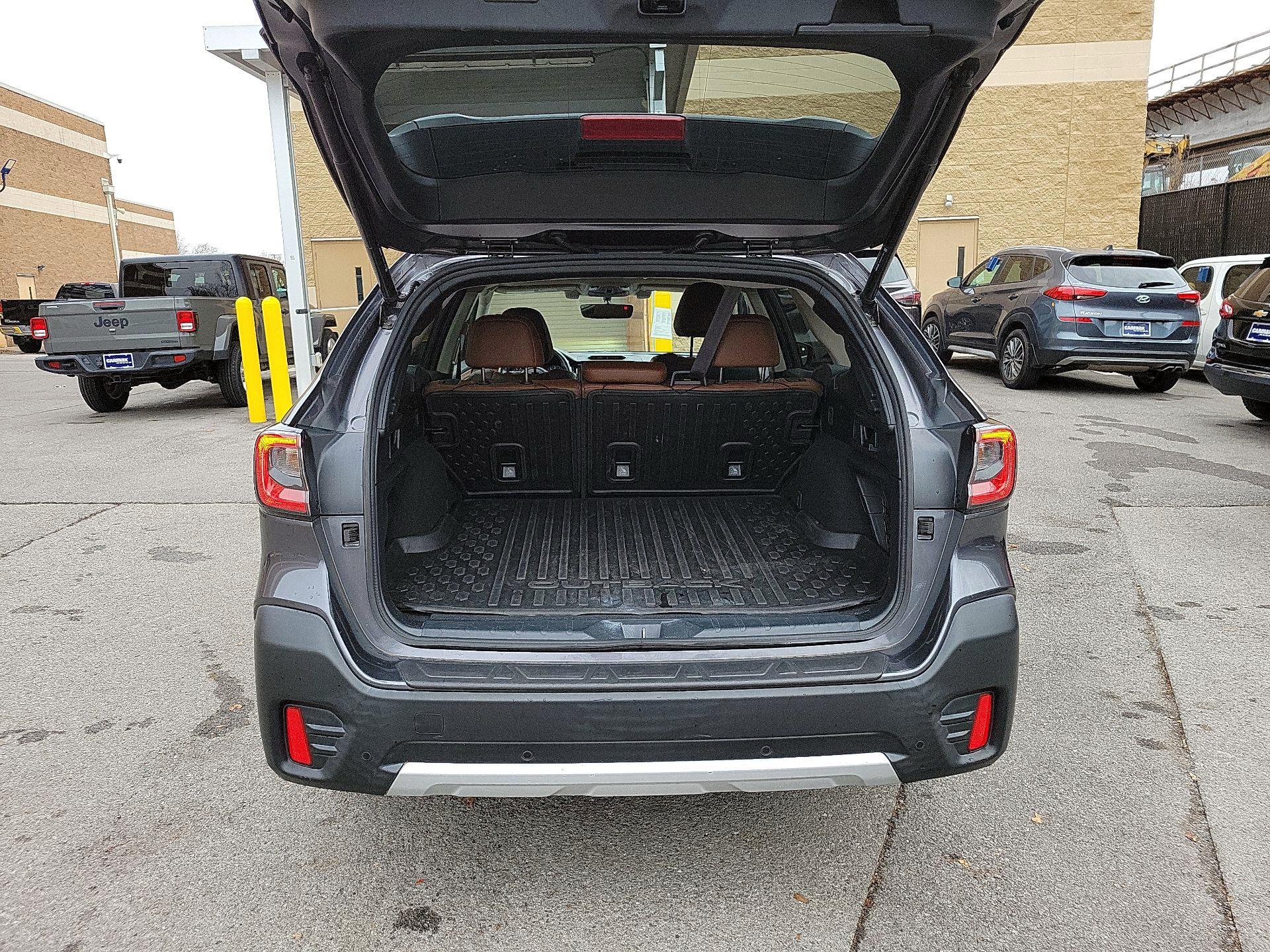 Thumbnail: 2022 Subaru Outback - 20