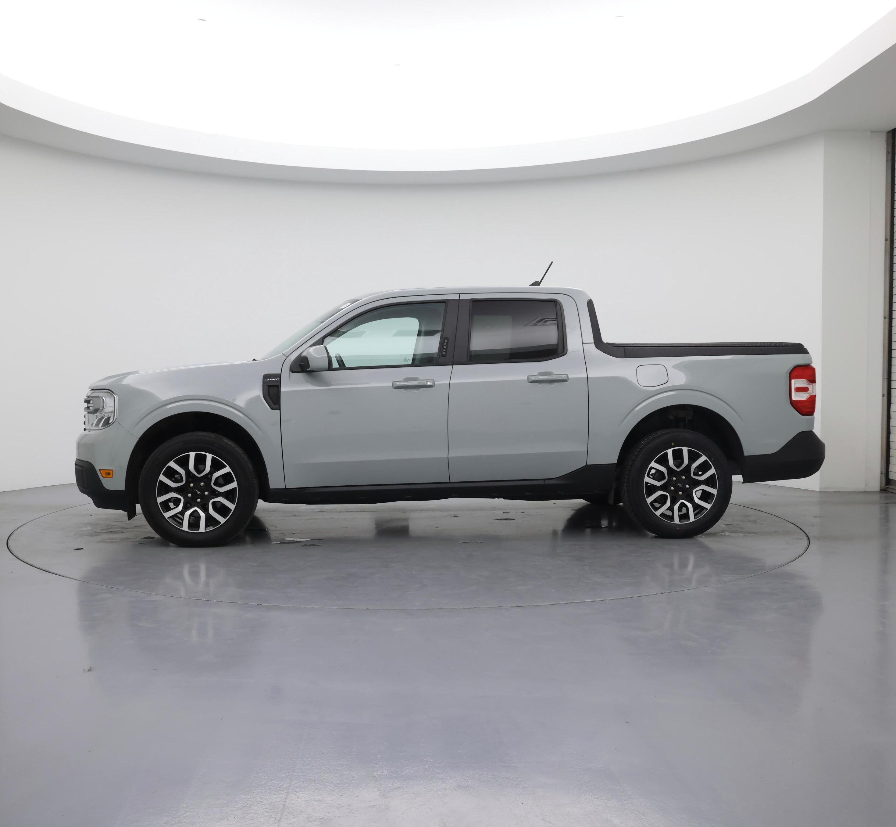 Thumbnail: 2022 Ford Maverick - 3