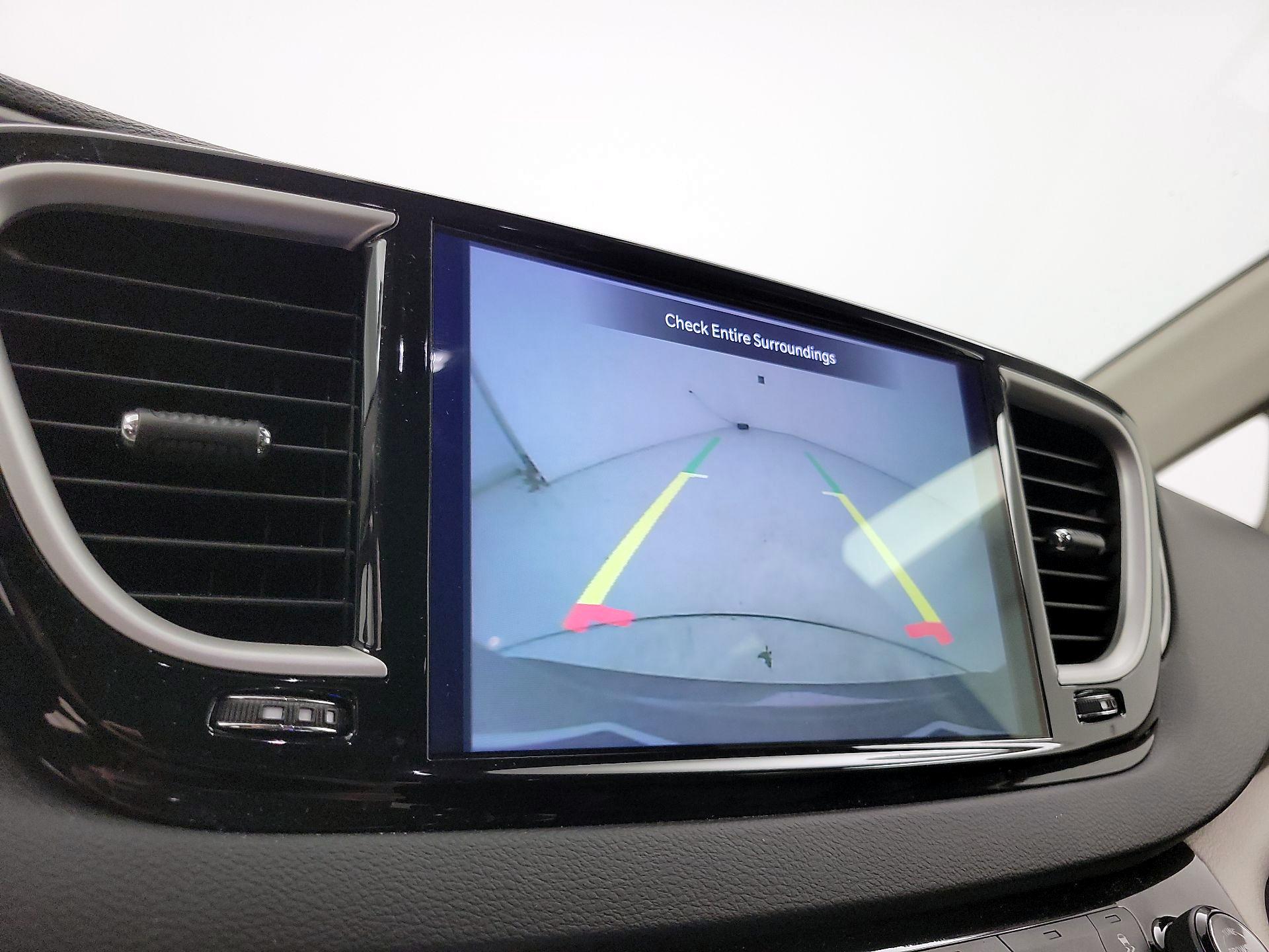 Thumbnail: 2023 Chrysler Pacifica - 14