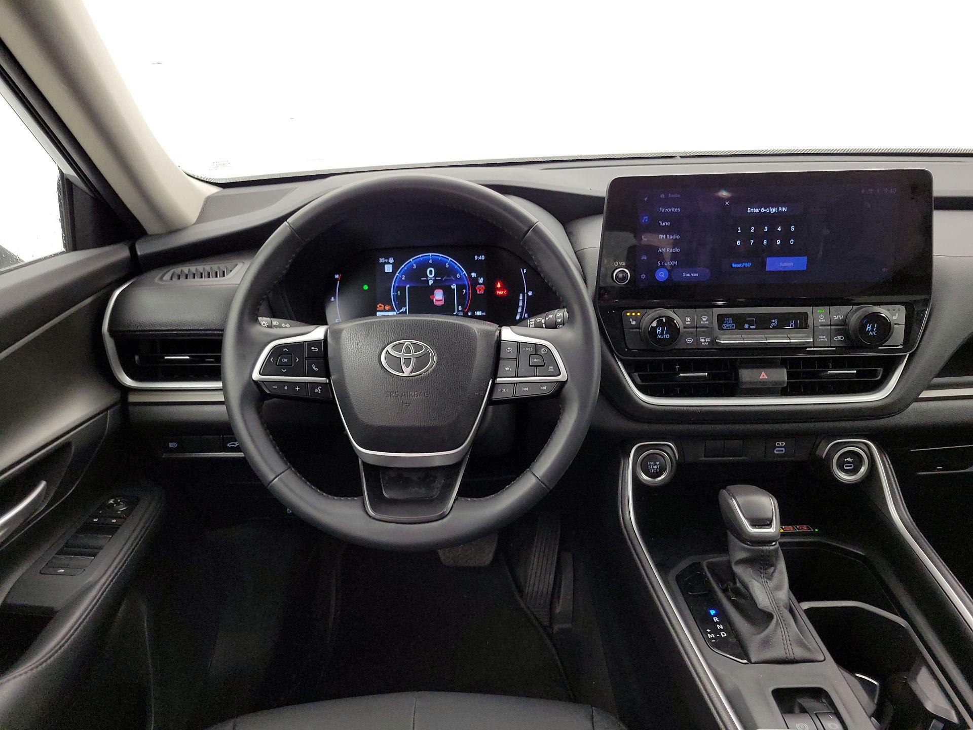 Thumbnail: 2025 Toyota Grand Highlander - 10