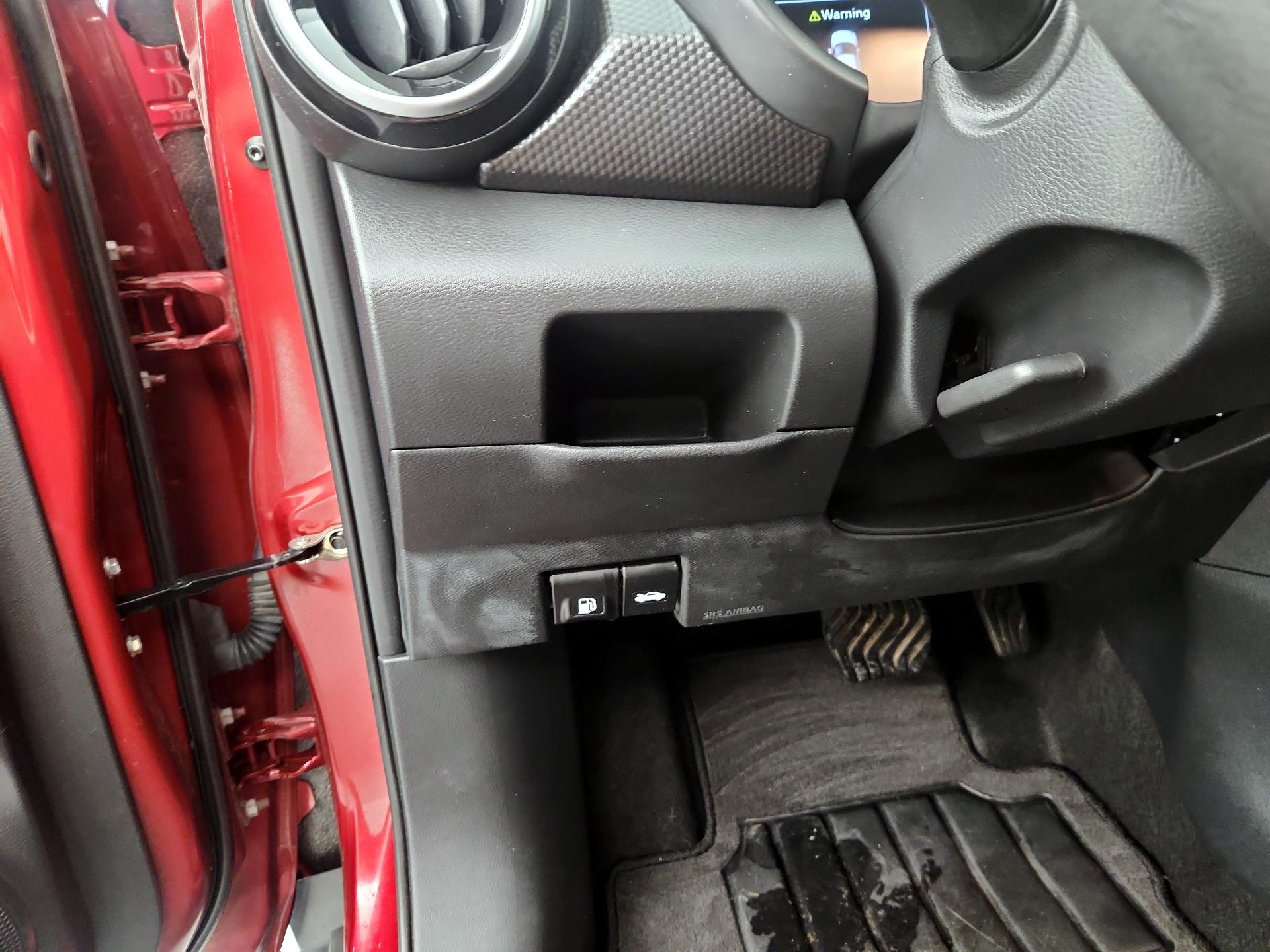 Thumbnail: 2021 Nissan Kicks - 13