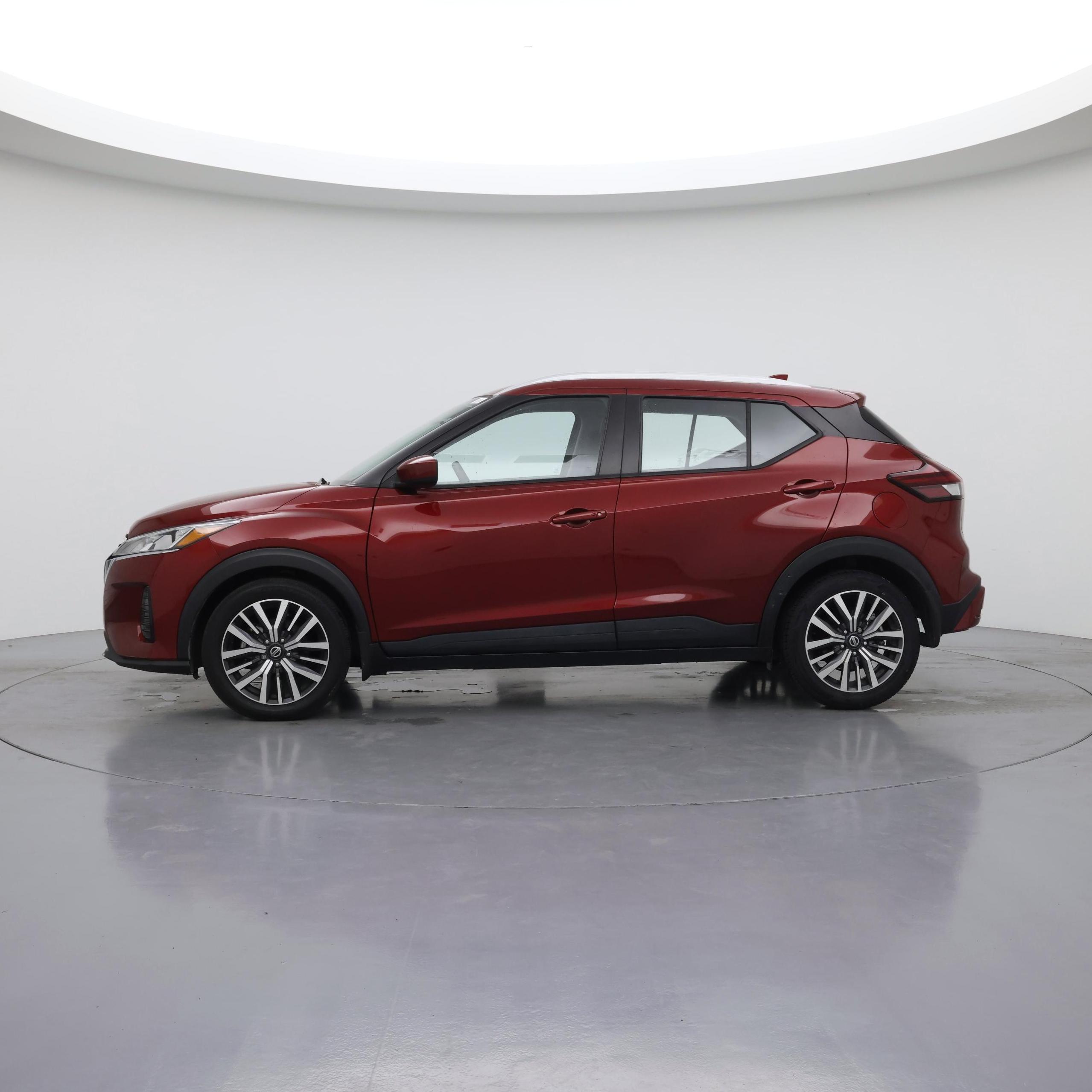 Thumbnail: 2021 Nissan Kicks - 3