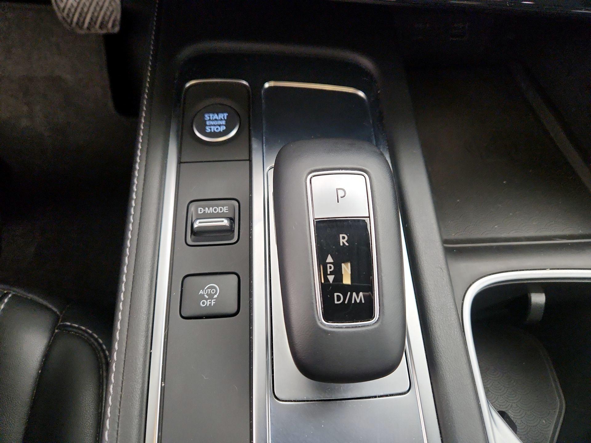 Thumbnail: 2023 INFINITI QX60 - 17