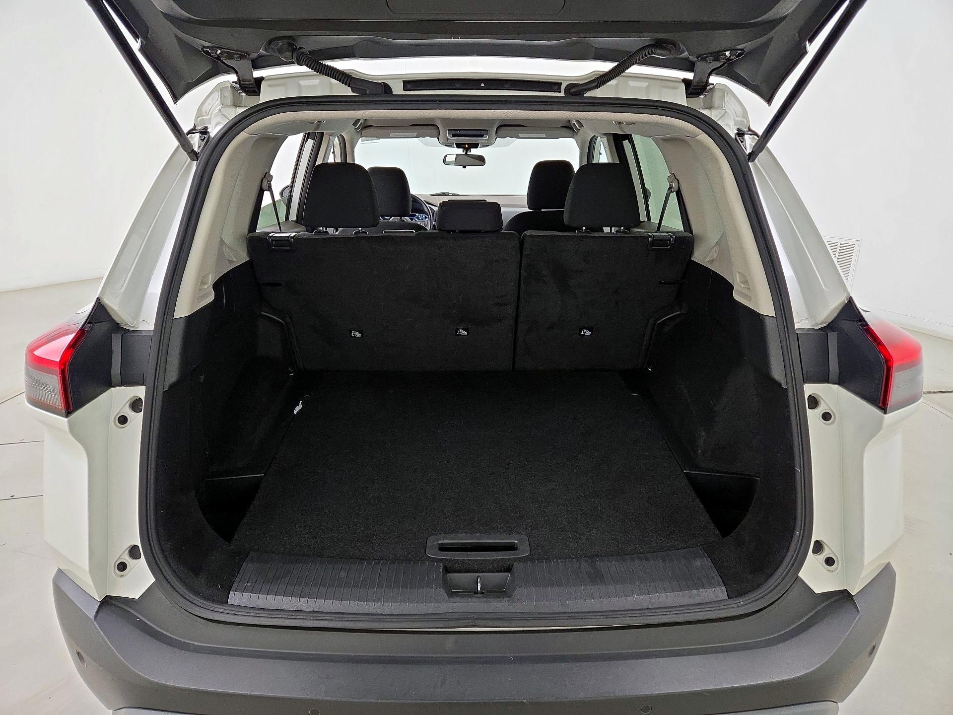 Thumbnail: 2023 Nissan Rogue - 20