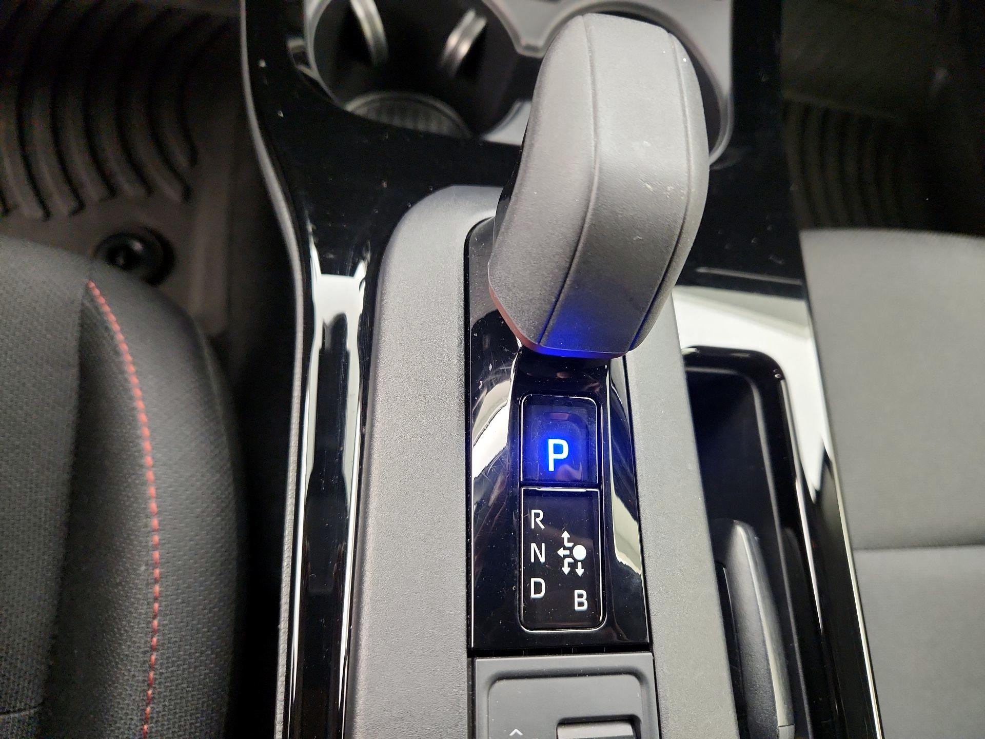 Thumbnail: 2024 Toyota Prius Prime - 17